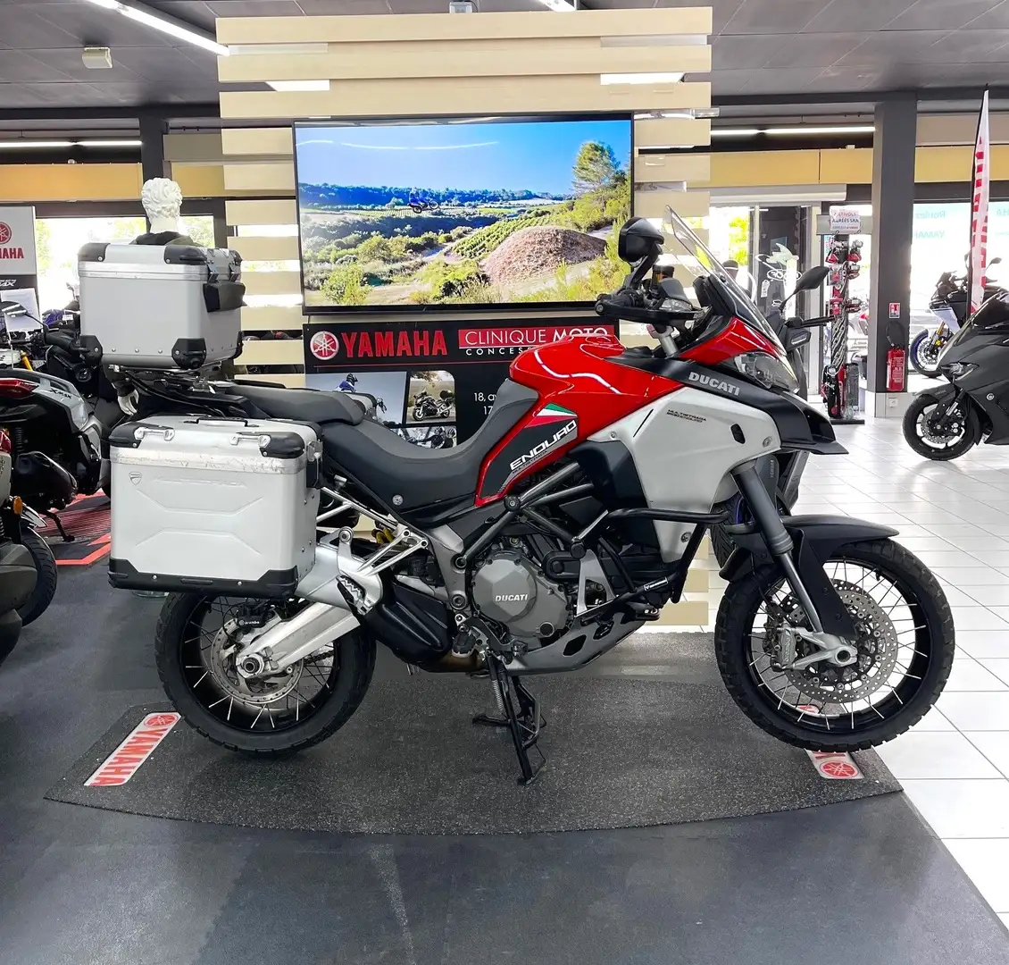 Ducati Rouge - 1