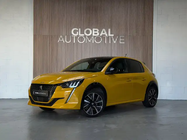 Peugeot 208 1.2 PureTech GT-line 131PK | Navi | Sfeer | Carpla