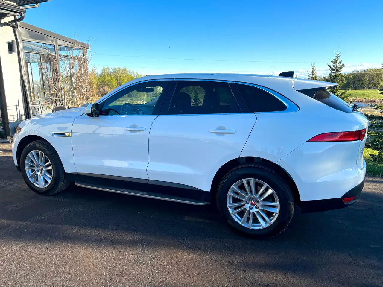 Jaguar F-Pace снимка Jaguar F-Pace