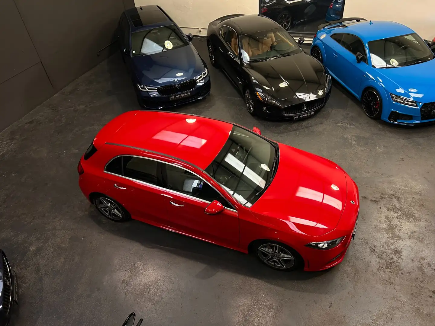 Mercedes-Benz A 200 AMG LINE Rouge - 2