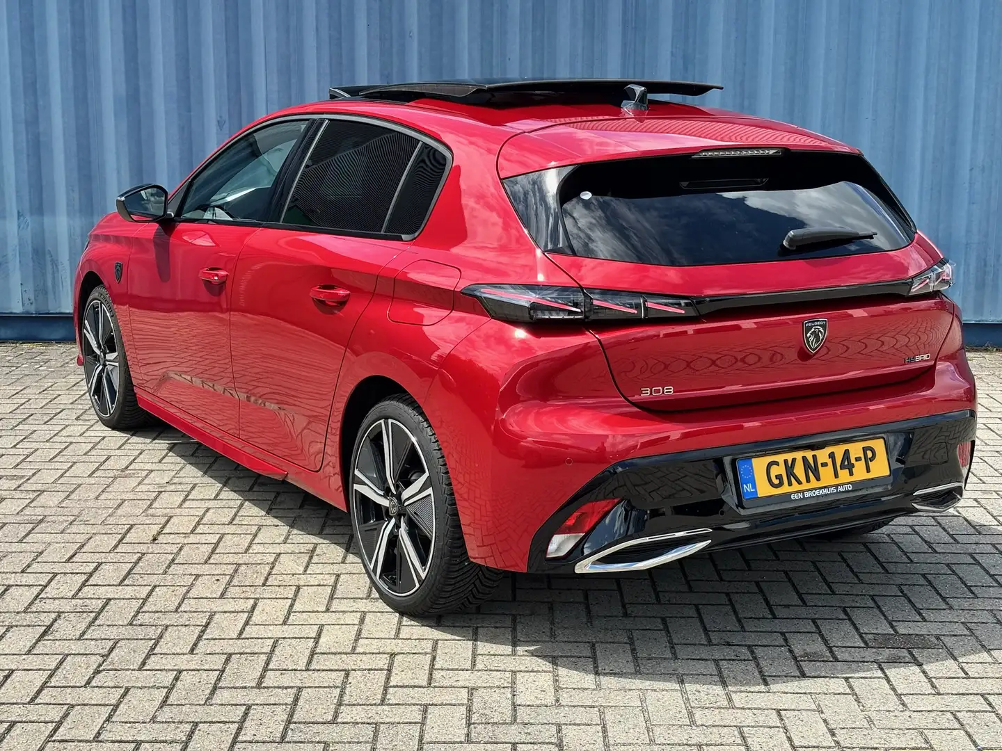 Peugeot 308 1.6 Plug-in Hybrid 180 GT Panoramisch Schijfdak | Rood - 2