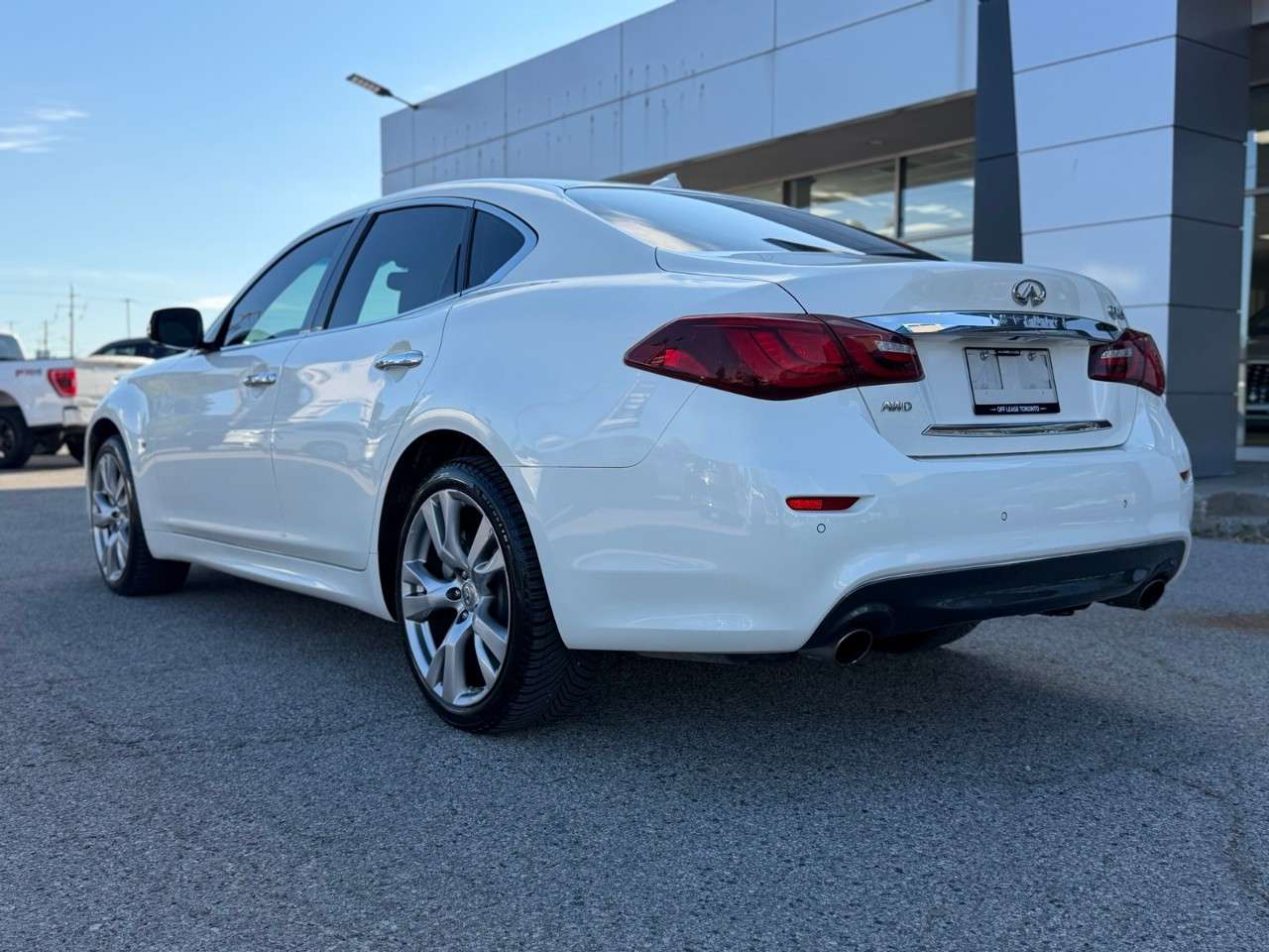 2016 Infiniti Q70 — снимка 3