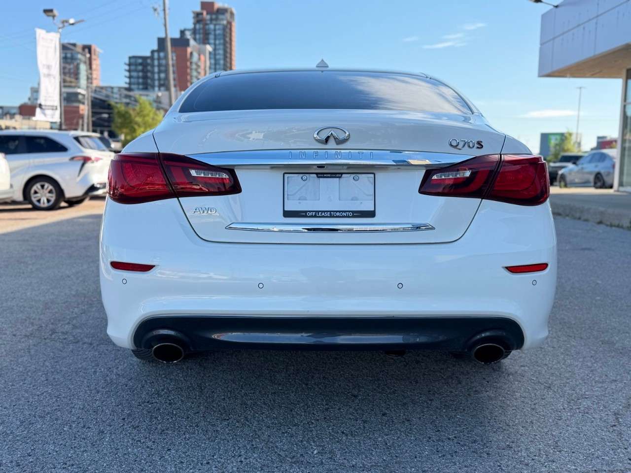 2016 Infiniti Q70 — снимка 4