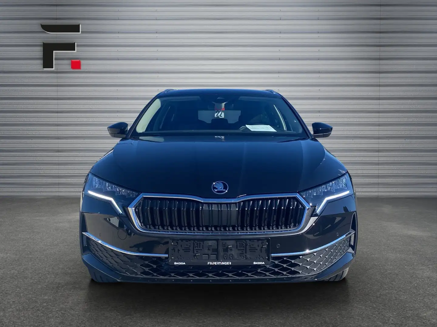 Skoda Octavia Selection TSI Schwarz - 2