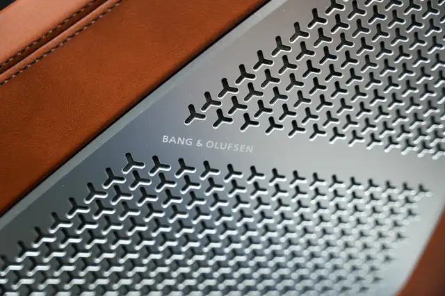 Lamborghini Urus Urus AWD*Garantie*Erstbesitz*Mega Farbe*TopZustand Ansicht 30