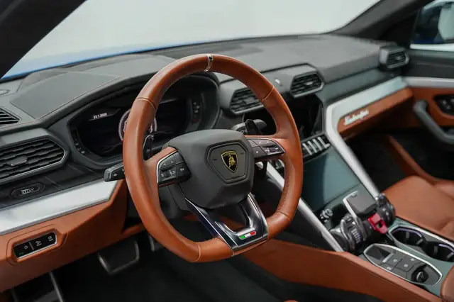 Lamborghini Urus Urus AWD*Garantie*Erstbesitz*Mega Farbe*TopZustand Ansicht 21