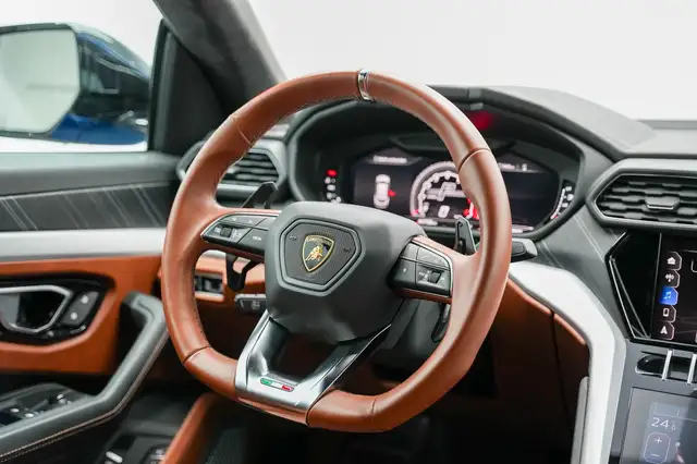 Lamborghini Urus Urus AWD*Garantie*Erstbesitz*Mega Farbe*TopZustand Ansicht 27