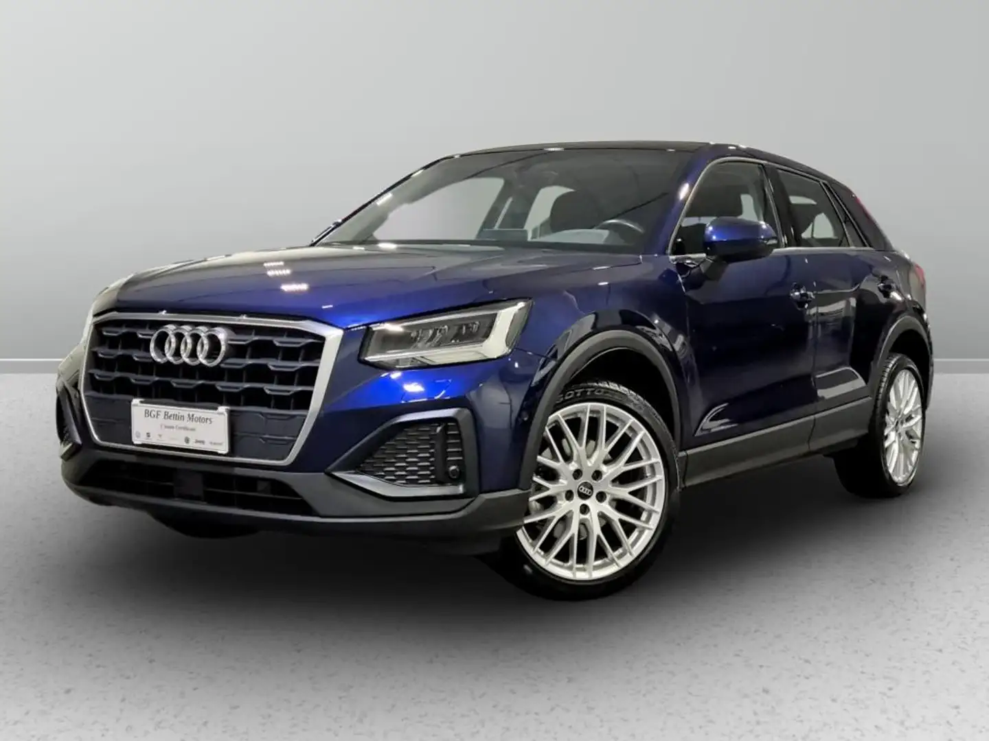 Audi Q2 35 1.5 tfsi Business s-tronic Azul - 1