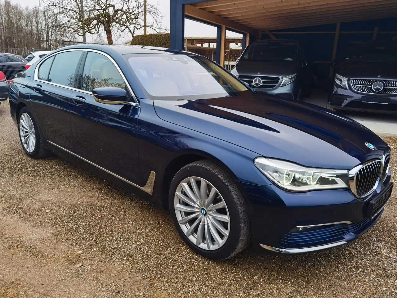 BMW 730