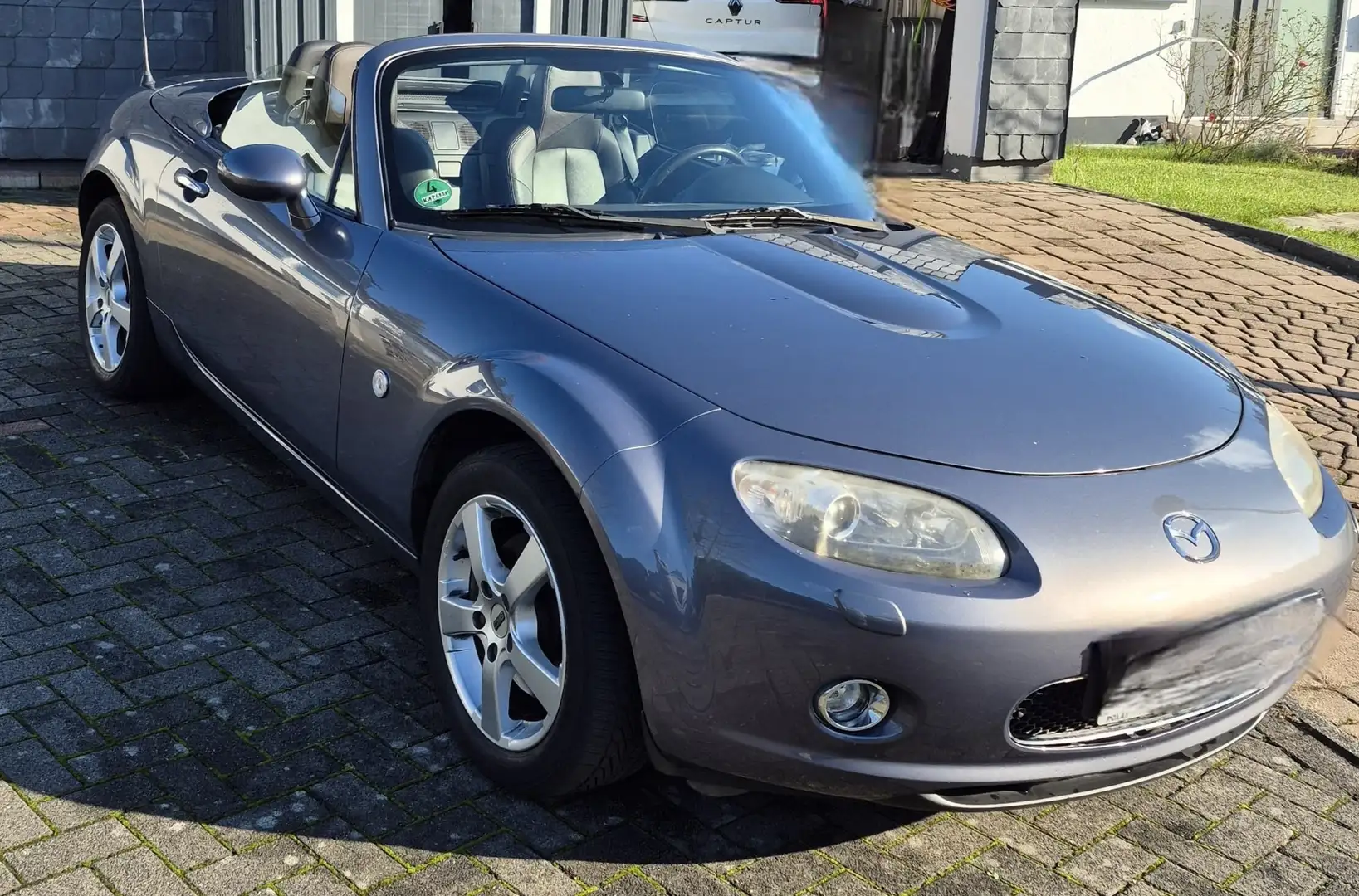 Mazda MX-5 1.8 Niseko Roadster Coupe Harddeck Grau - 2