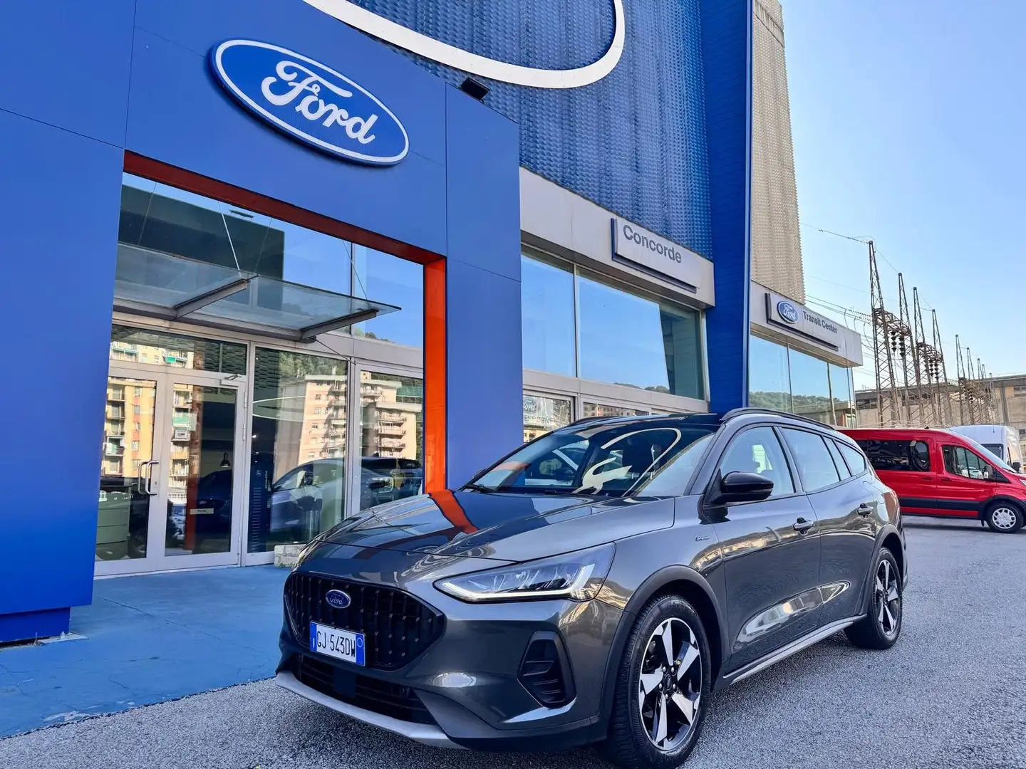 Ford Focus Focus Active SW 1.5 ecoblue 120cv auto Grigio - 1