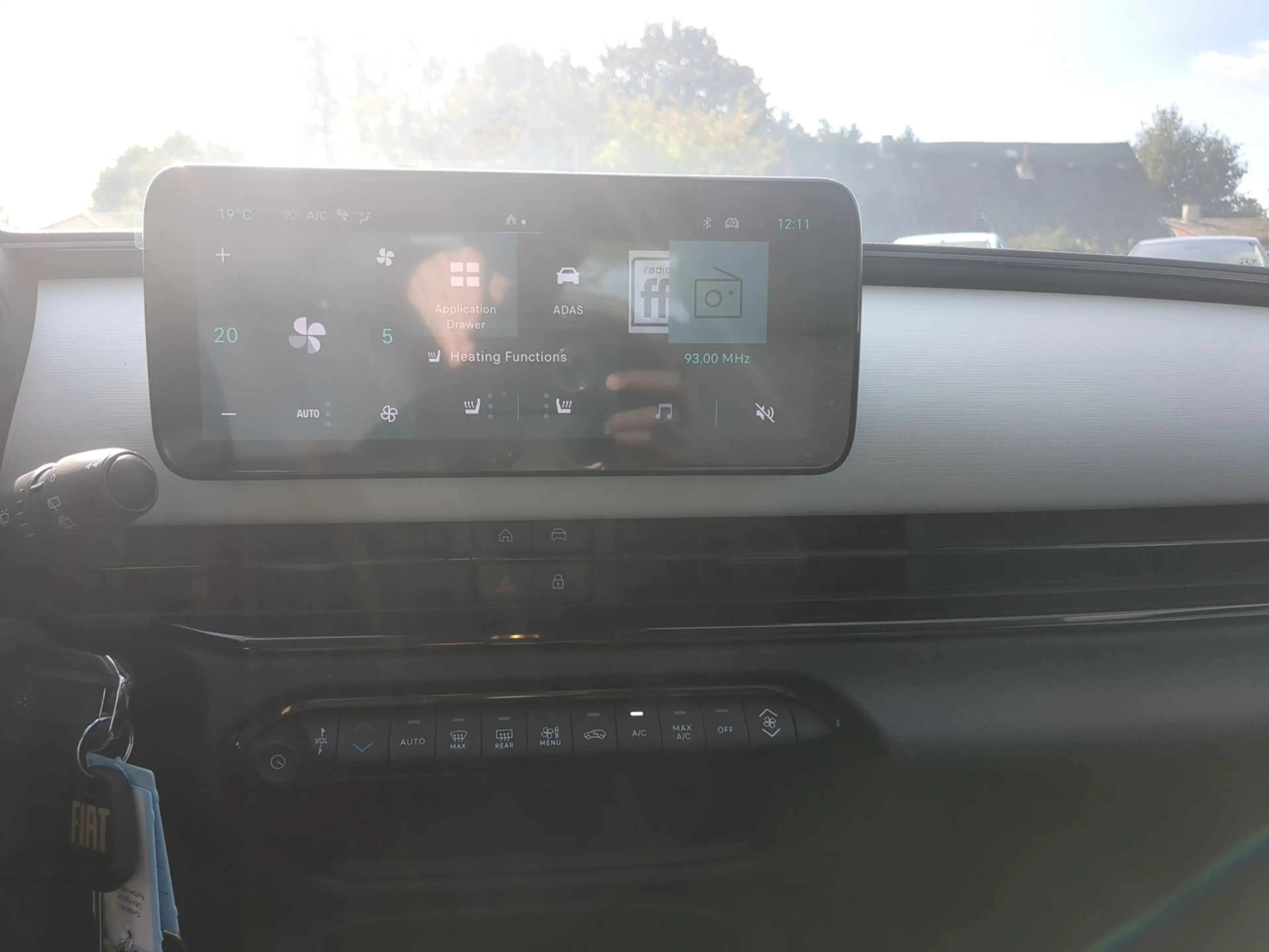 Fiat 600 Full-Hybrid 110 PS eDCT Automatik Pop SHZ — photo 11