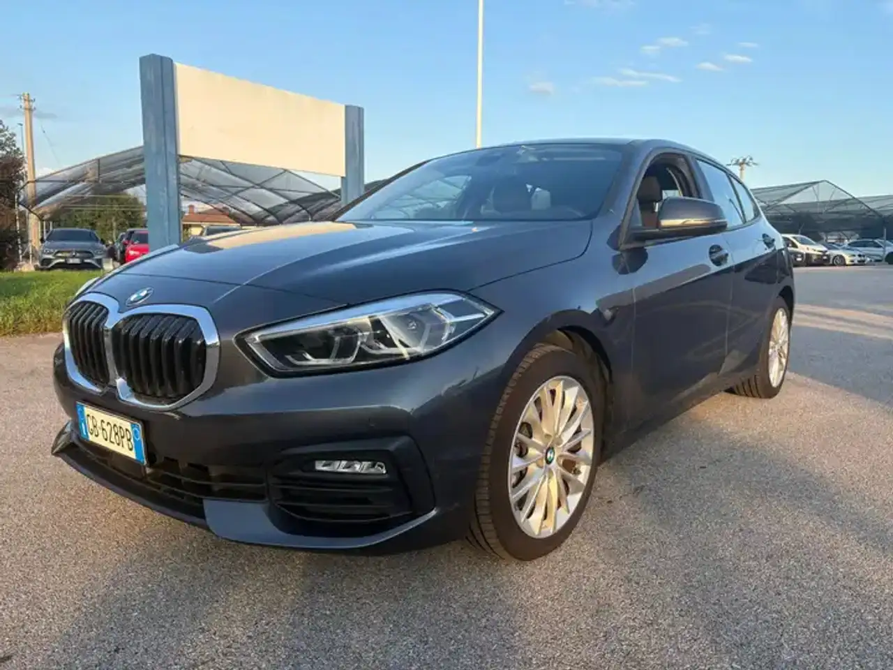 2020 BMW 120 Serie 1 F40 120d xdrive Bus Adva auto GB628PB, photograph 2