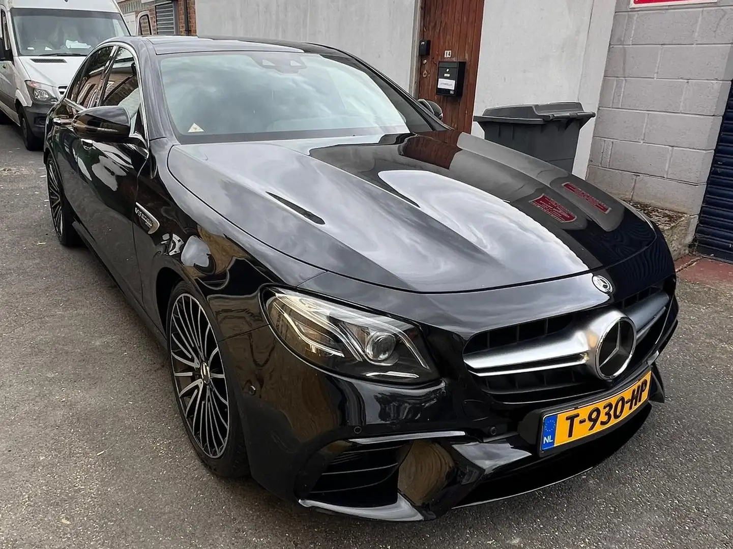 Mercedes-Benz E 63 AMG E 63 AMG 4M. Pr. Pl. Zwart - 1