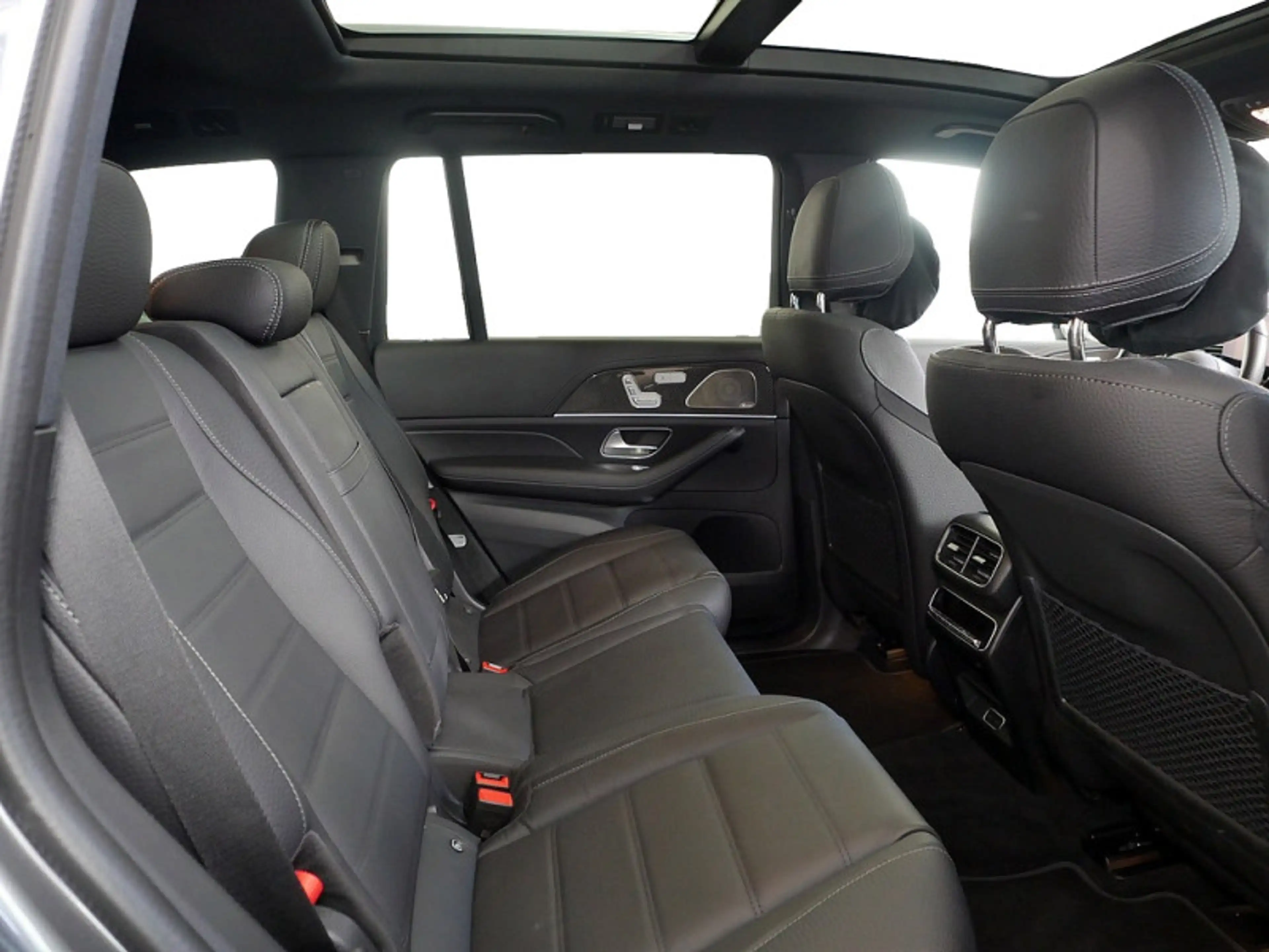 Mercedes-Benz GLS 350 d 4M // BURM WIDE MEMO MULTI 360 AHK PDC — photo 9