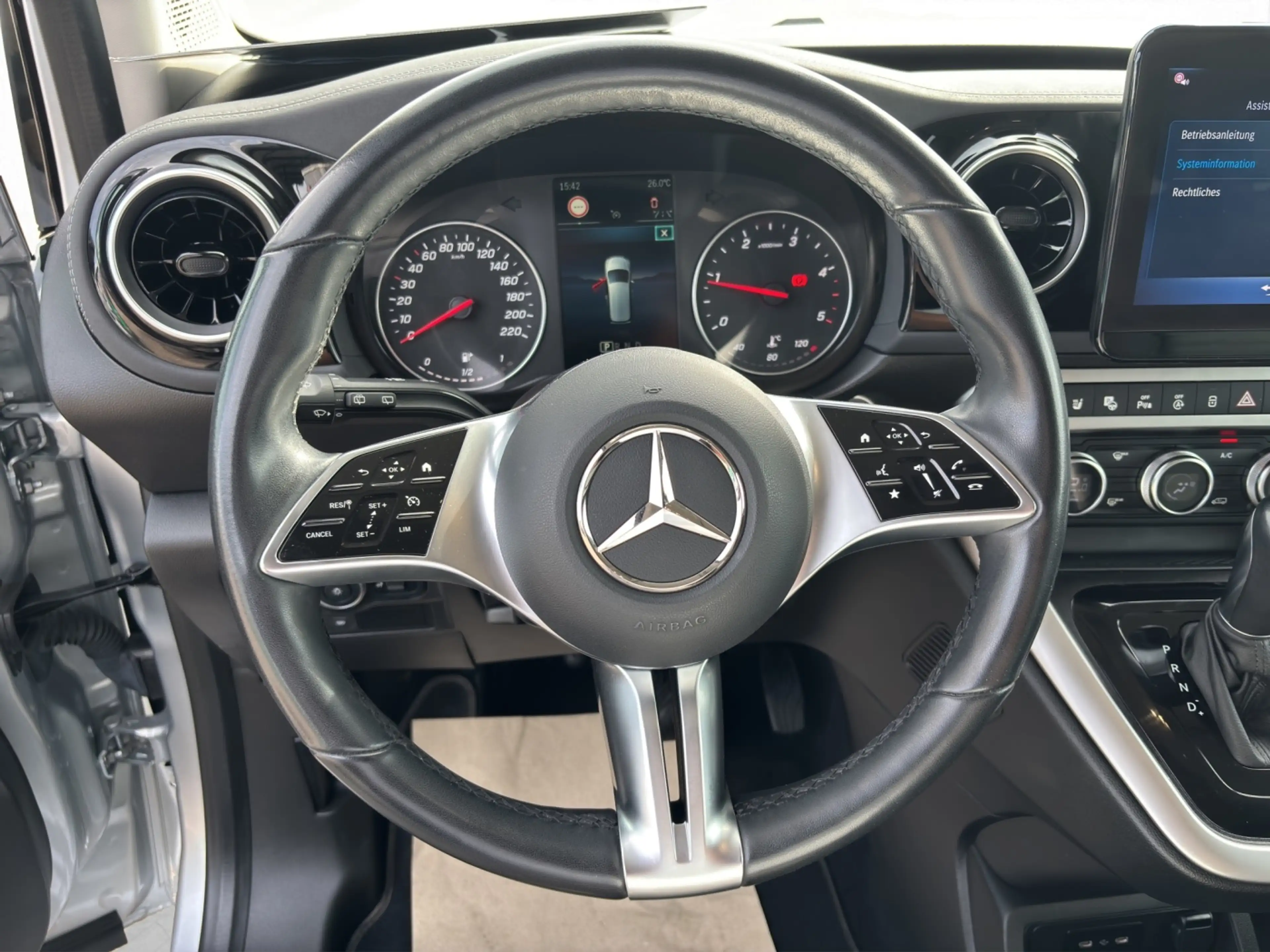 Mercedes-Benz T-Class T 180 d PROGRESSIVE Standard AHK AUT Kam. KlimaA — photo 10