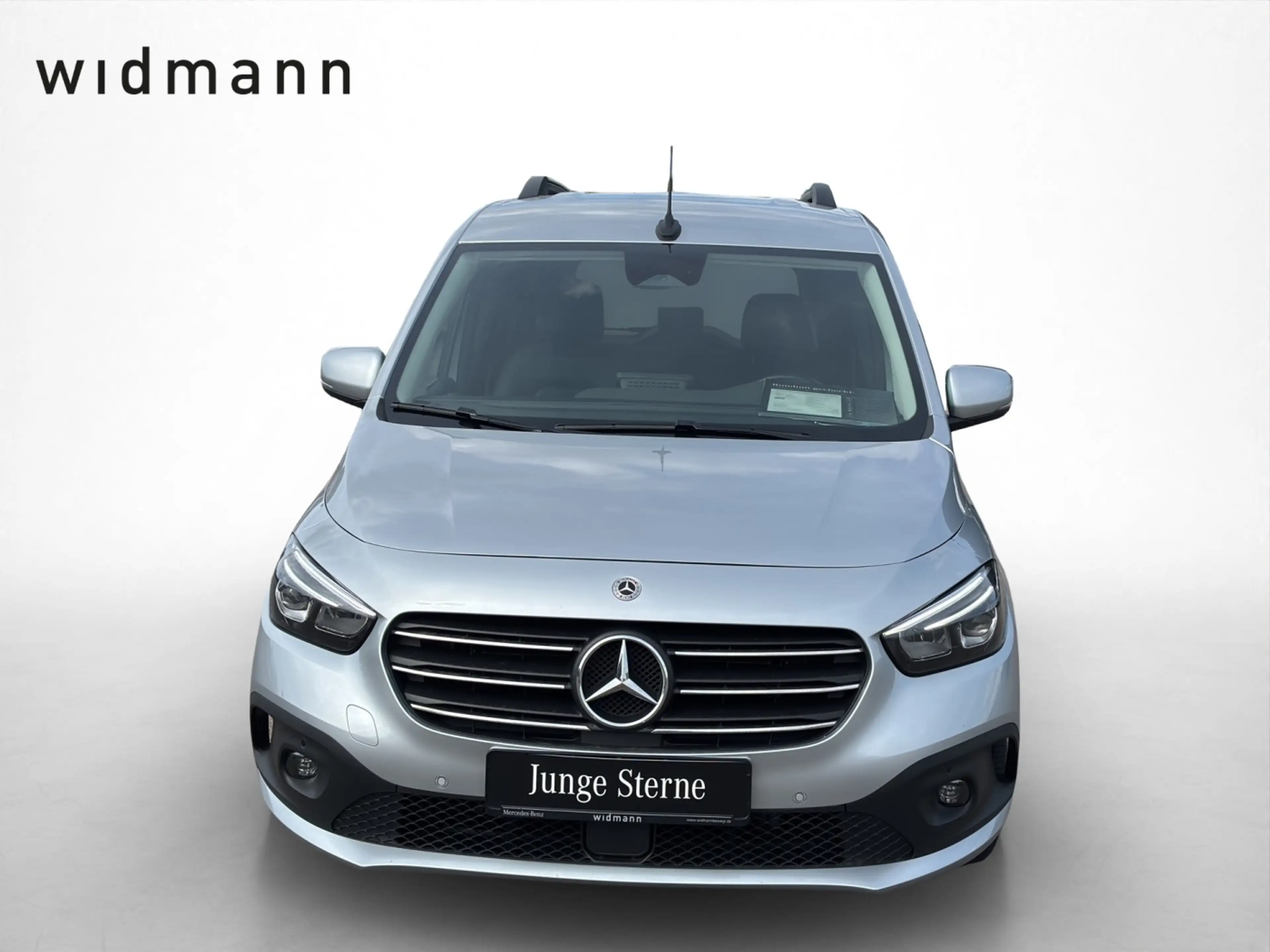 Mercedes-Benz T-Class T 180 d PROGRESSIVE Standard AHK AUT Kam. KlimaA — photo 2