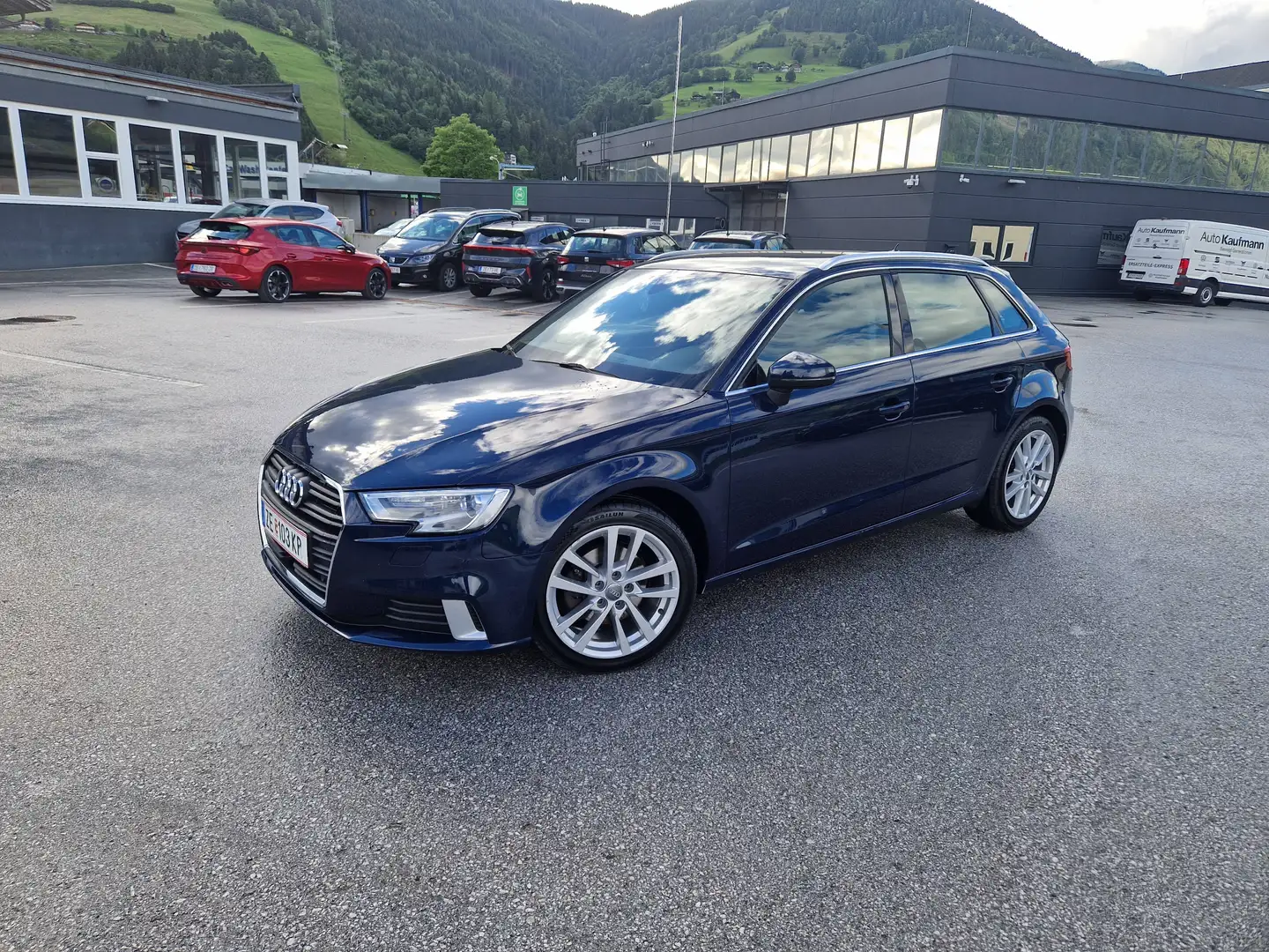 Audi A3 A3 SB 30 TDI sport sport Blau - 1