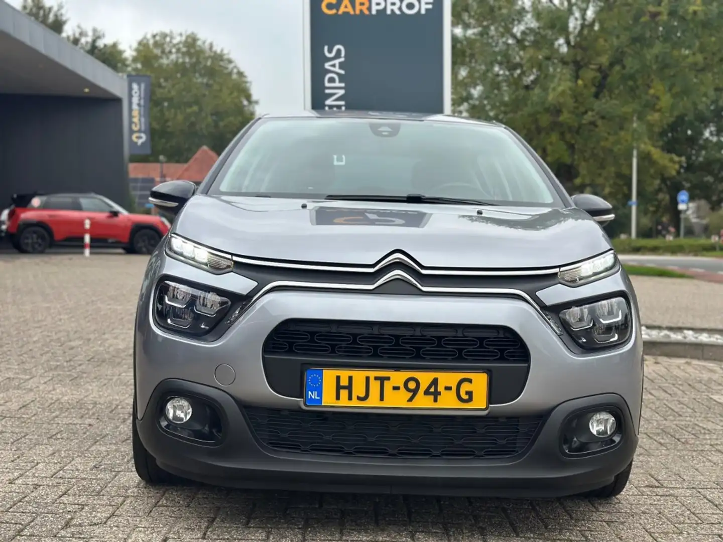 Citroen C3 1.2 PureTech Feel '' Infotainmentsystem - PDC - CC Grijs - 2