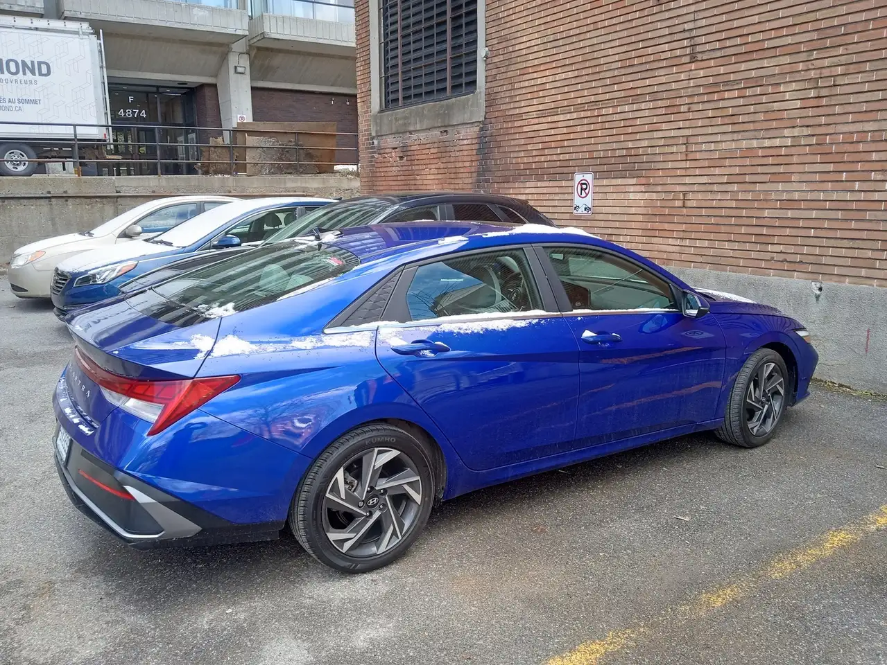 2024 Hyundai ELANTRA