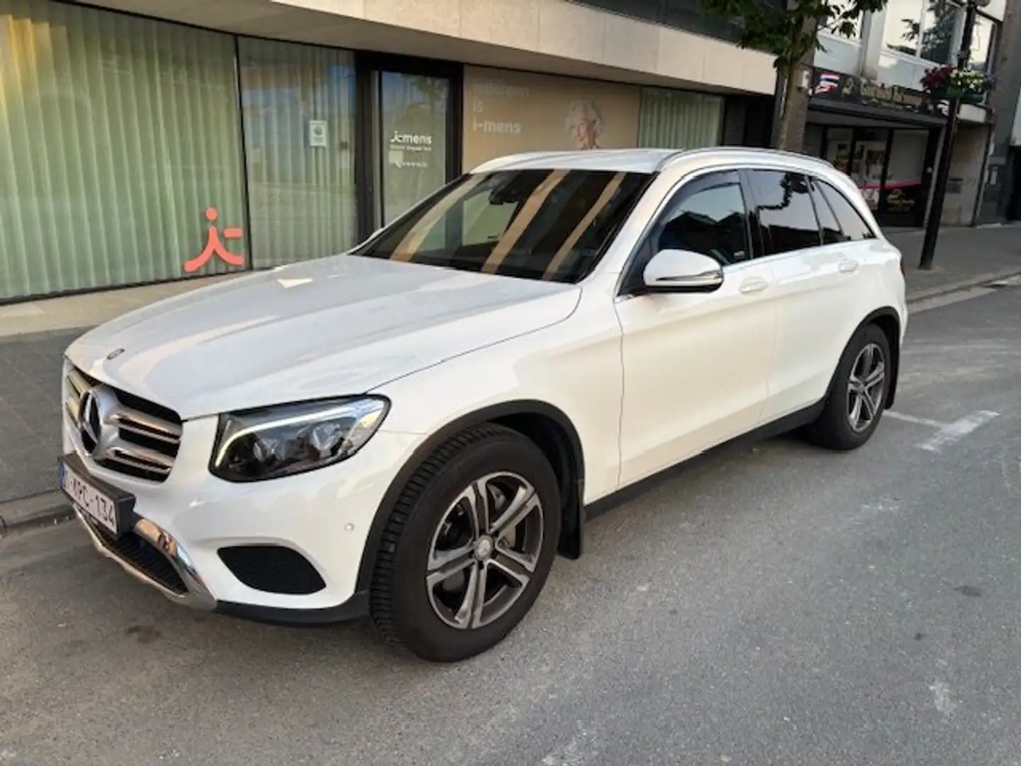 Mercedes-Benz GLC 220 GLC 220 d 4Matic 9G-TRONIC Edition 1 Wit - 2