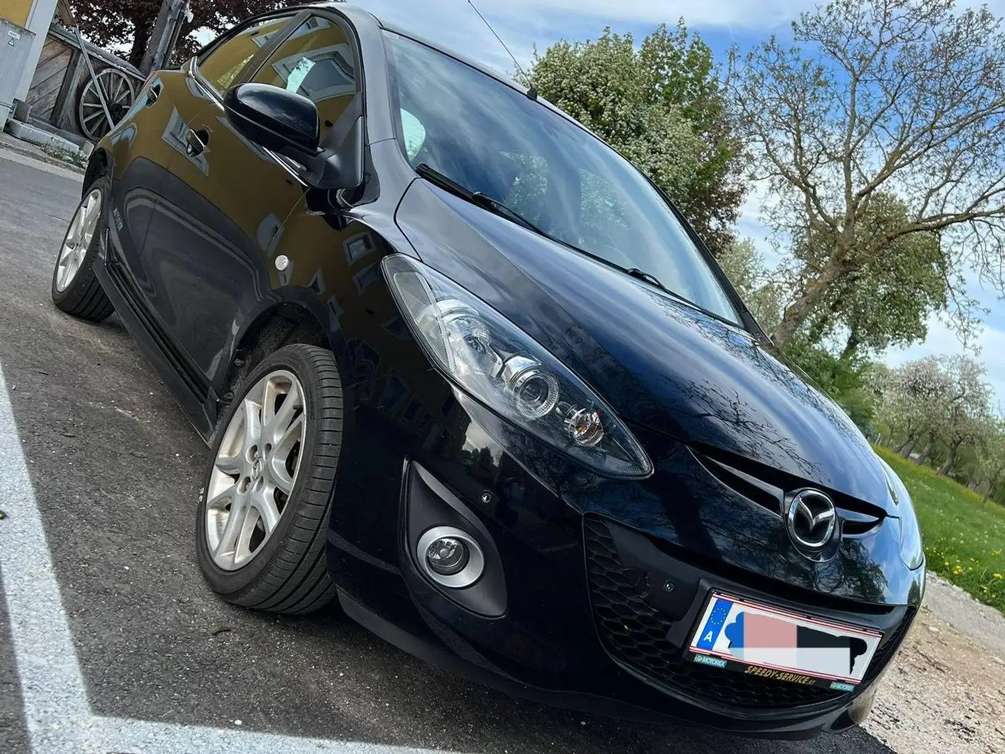 Mazda 2 Mazda 2 1,5i GTA GTA Schwarz - 1