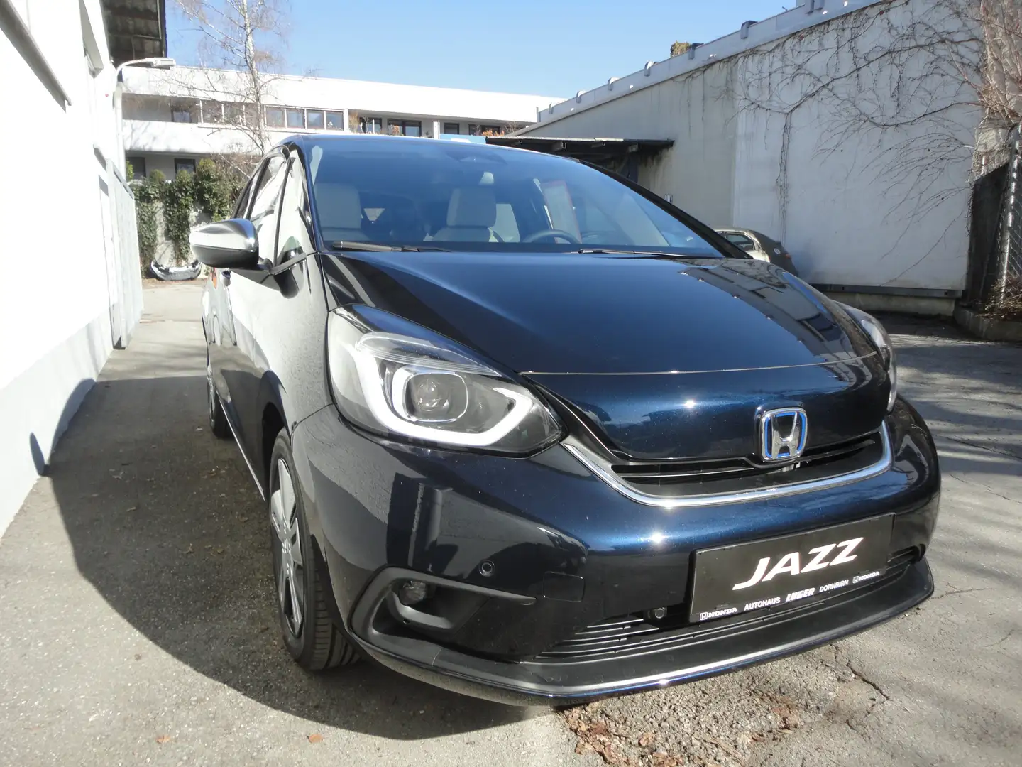 Honda Jazz 1.5 i-MMD Hybrid Executive Blau - 2