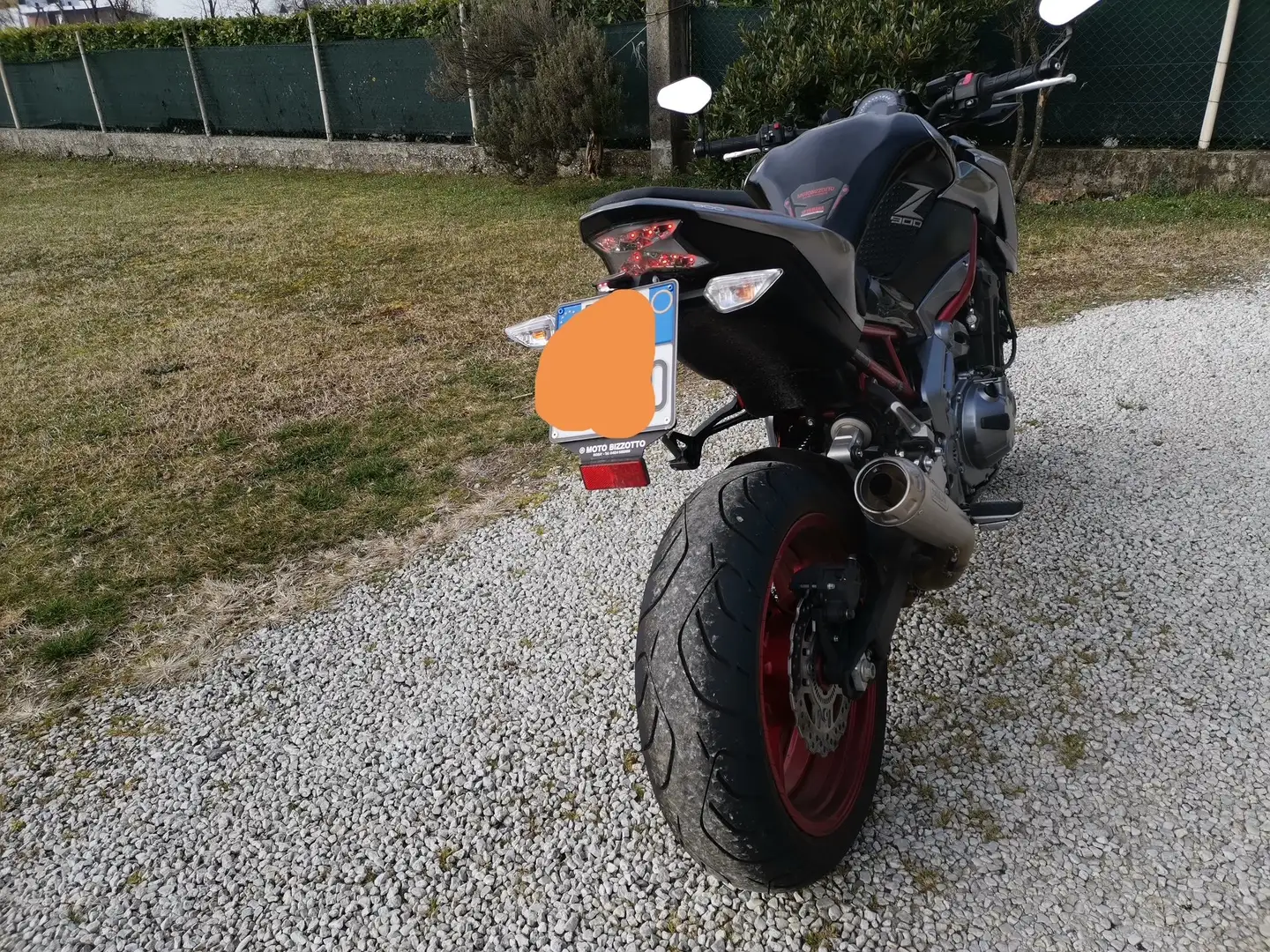 Kawasaki Z 900 Grigio - 2