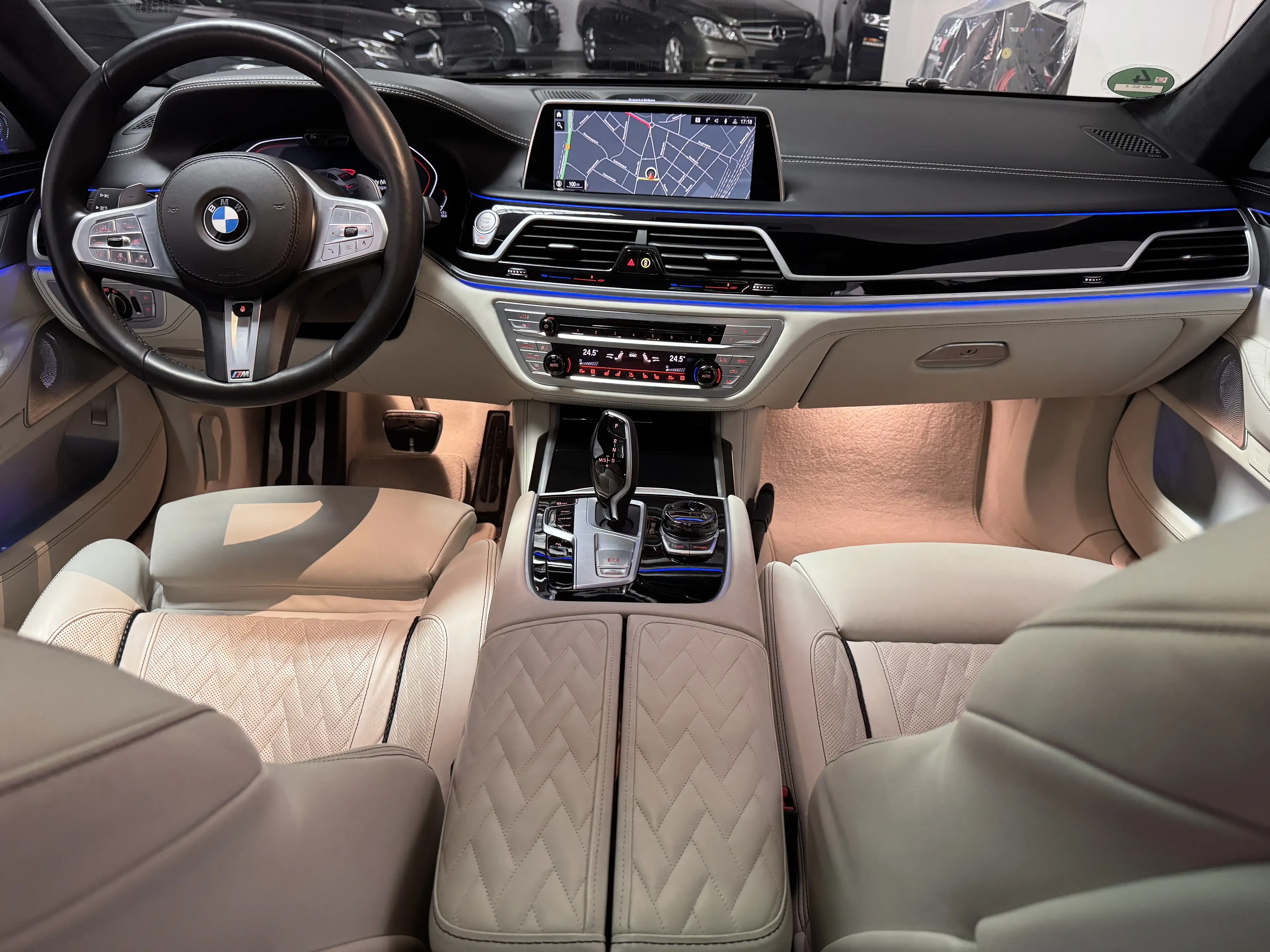 BMW 750 750i M xDrive*Laser*HUD*Individual Leder*Bowers&Wilkins*SoftClose*Sitzkühlung* — photo 12