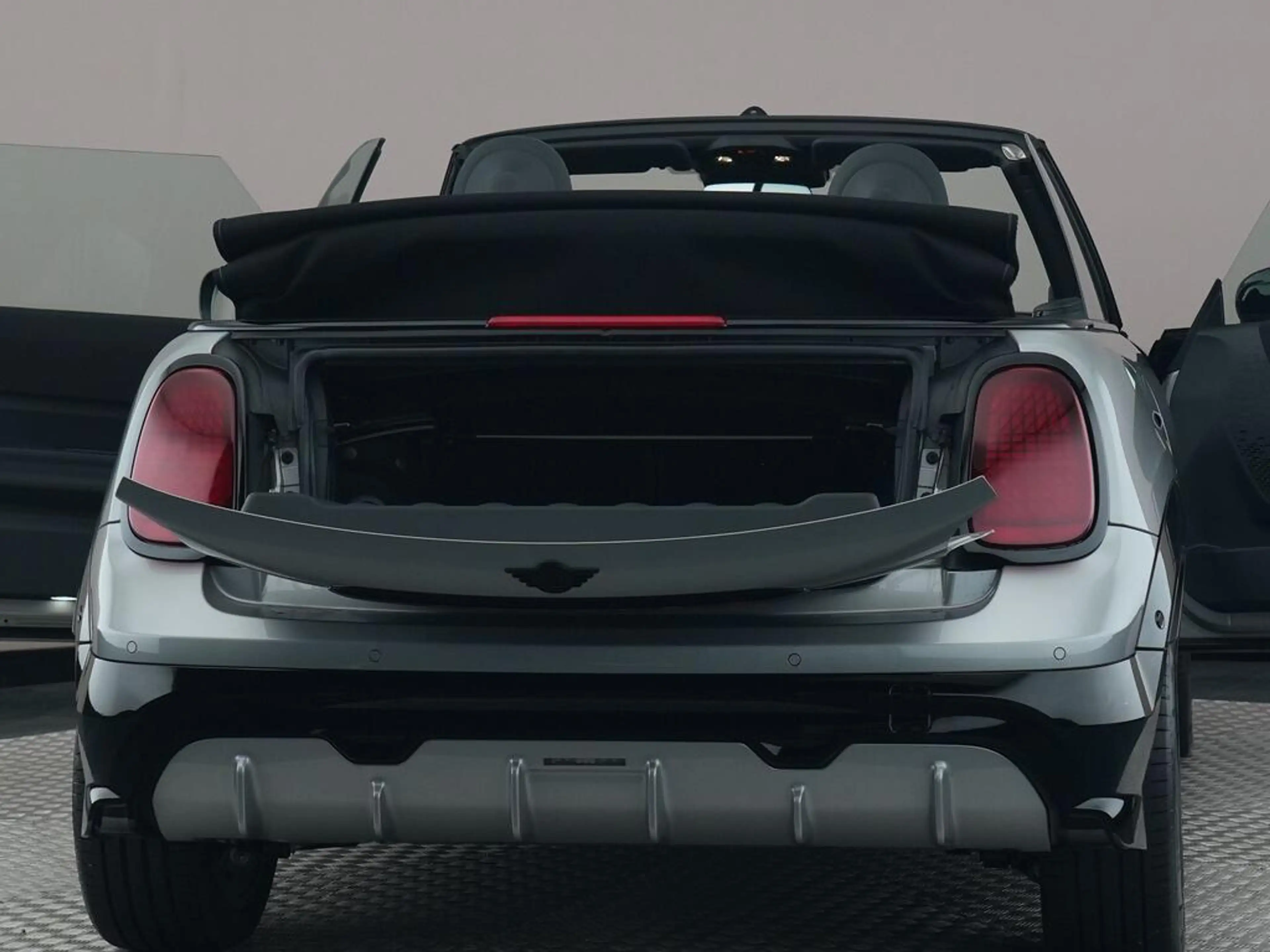 MINI Cooper S Cabrio 2.0 John Cooper Works L — photo 12