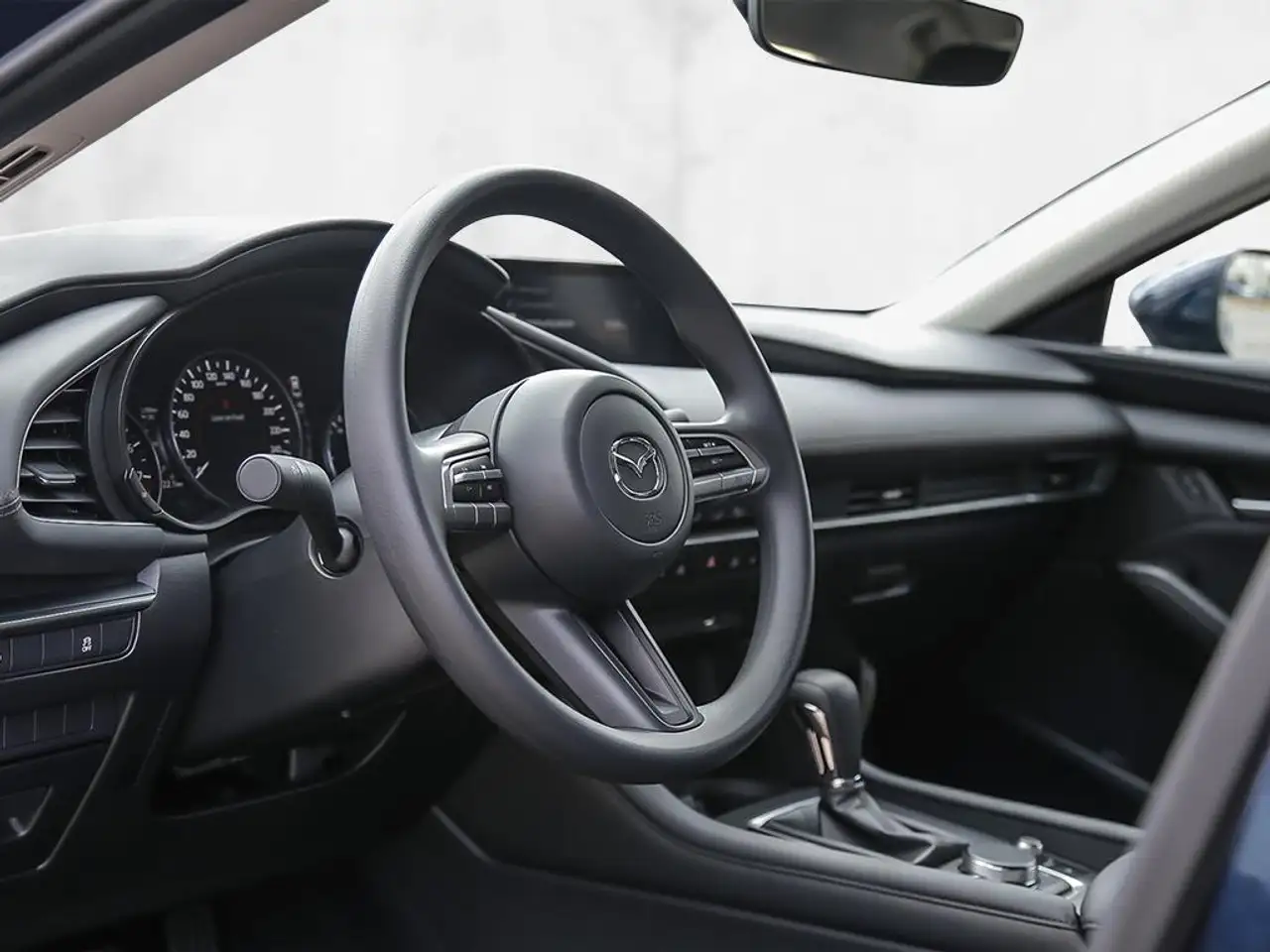 Mazda 3 снимка Mazda 3