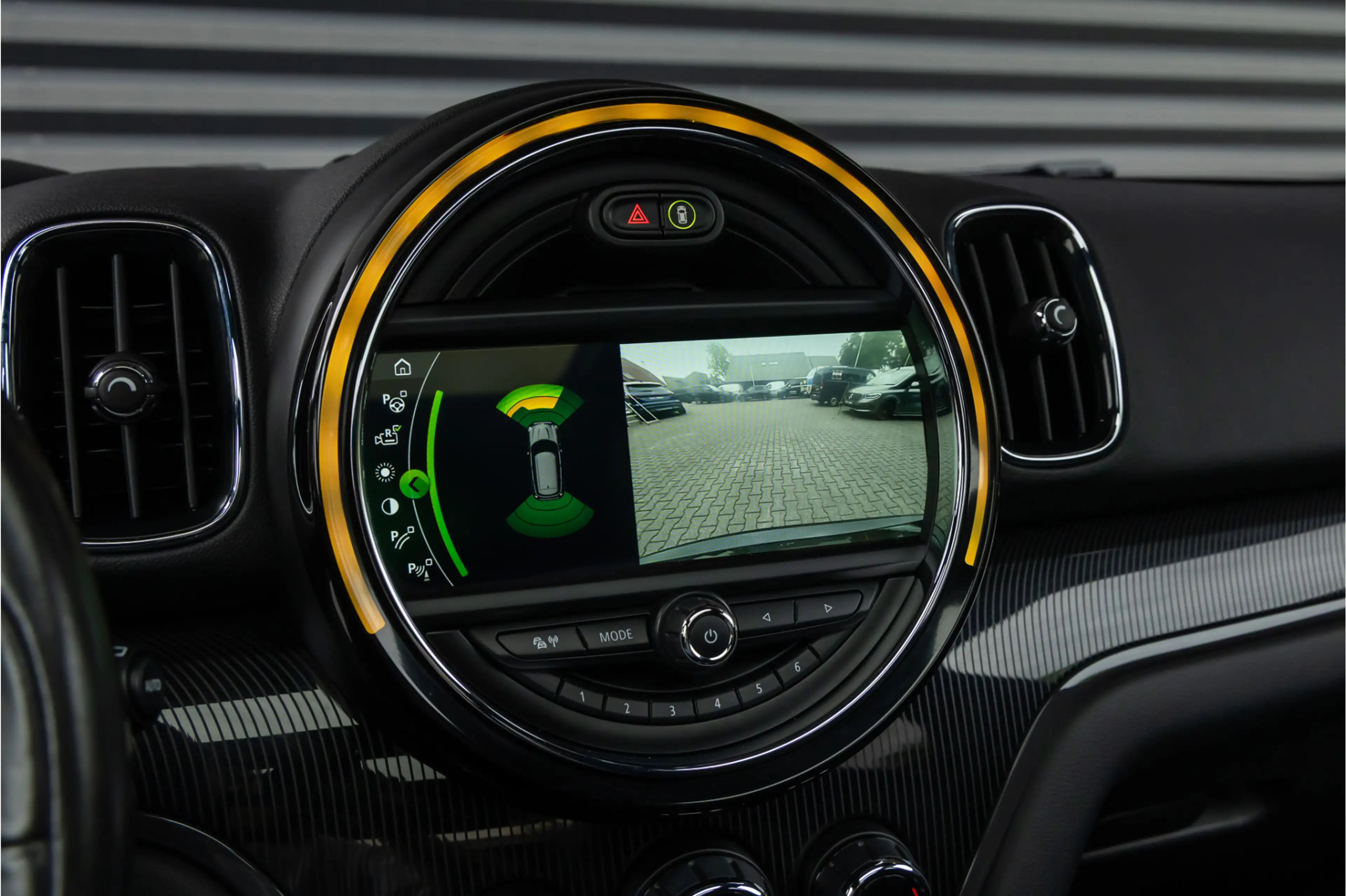 MINI John Cooper Works Countryman 2.0 ALL4 Chili — photo 18