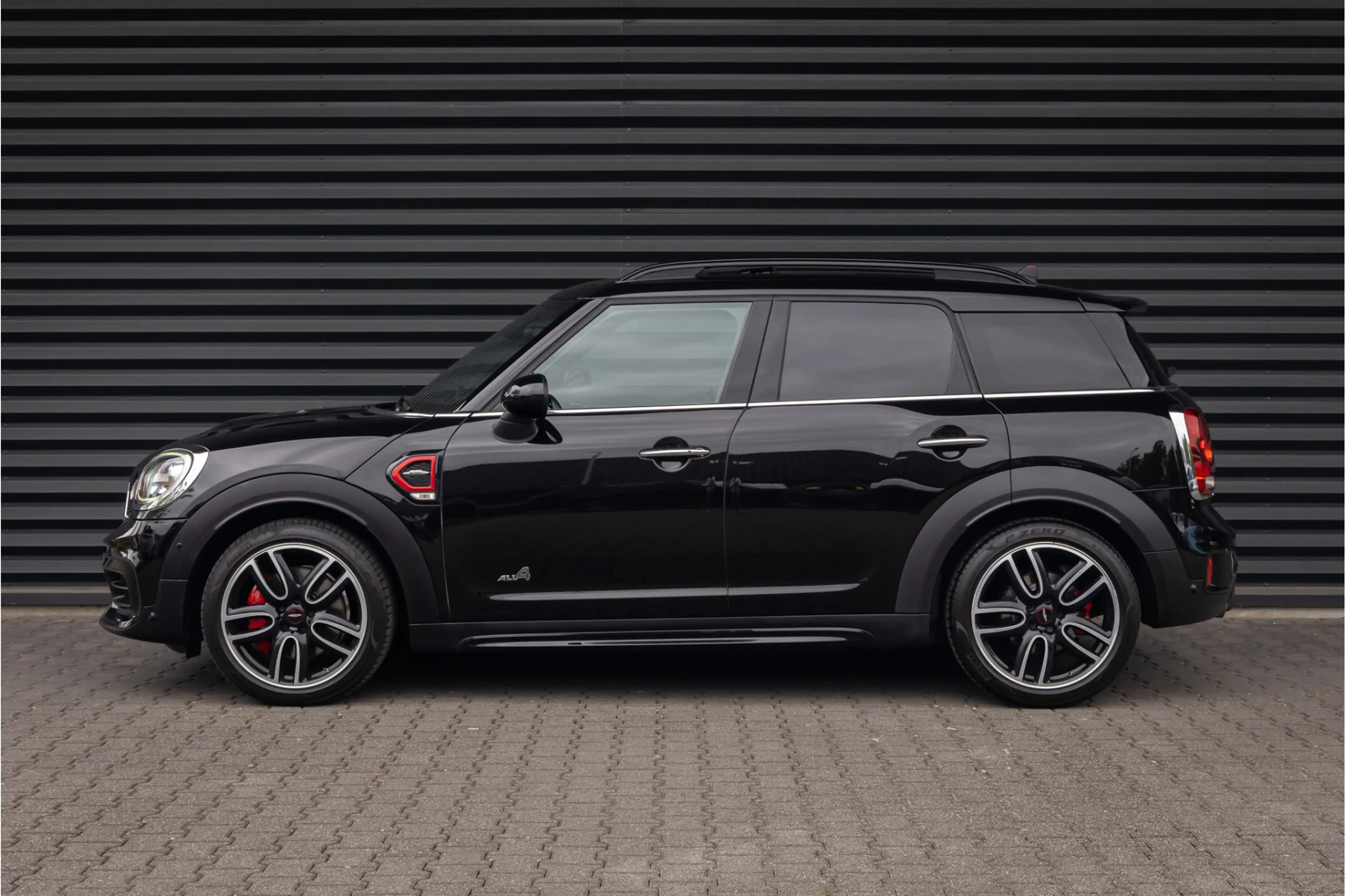 MINI John Cooper Works Countryman 2.0 ALL4 Chili — photo 7