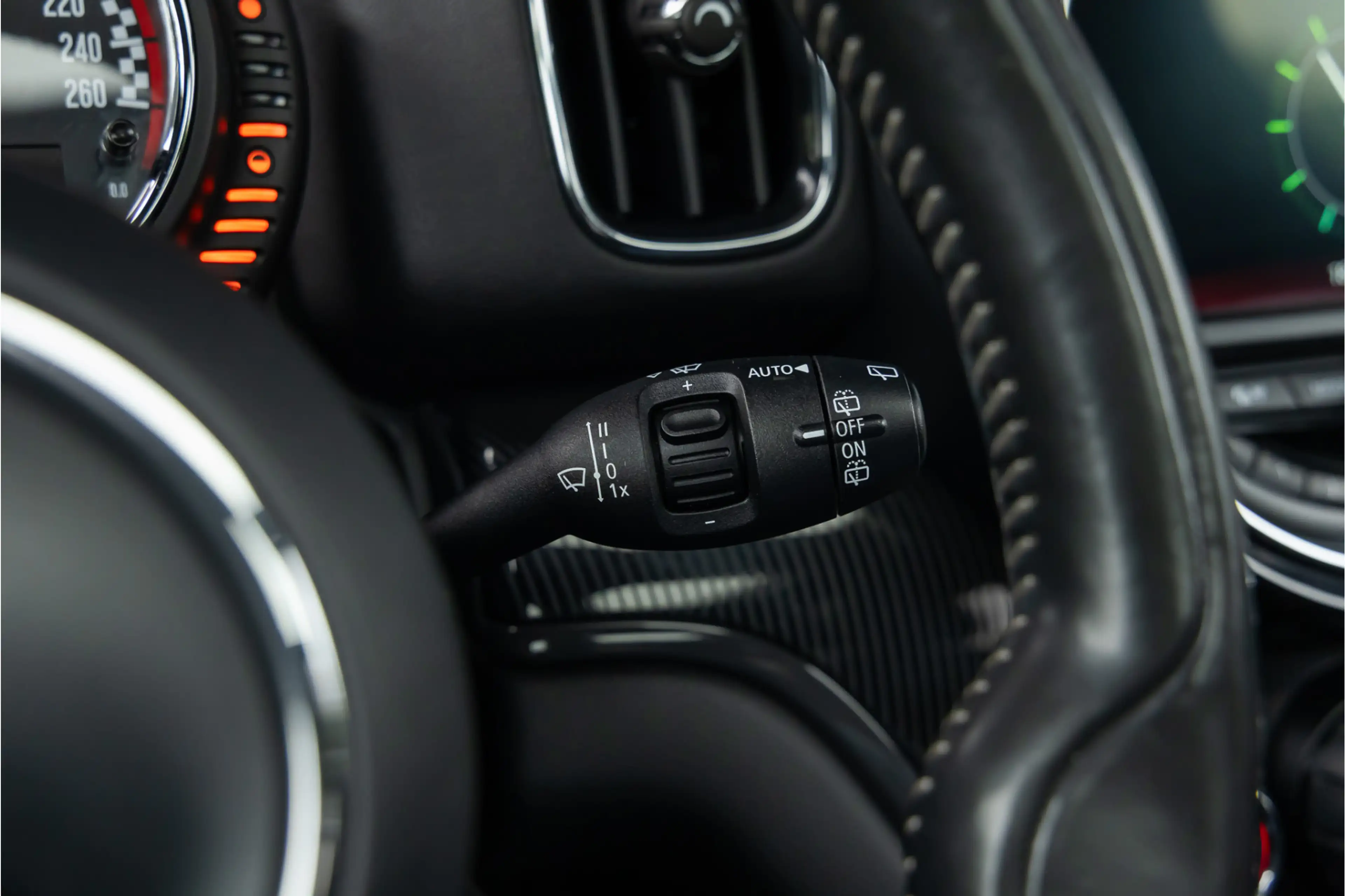 MINI John Cooper Works Countryman 2.0 ALL4 Chili — photo 48