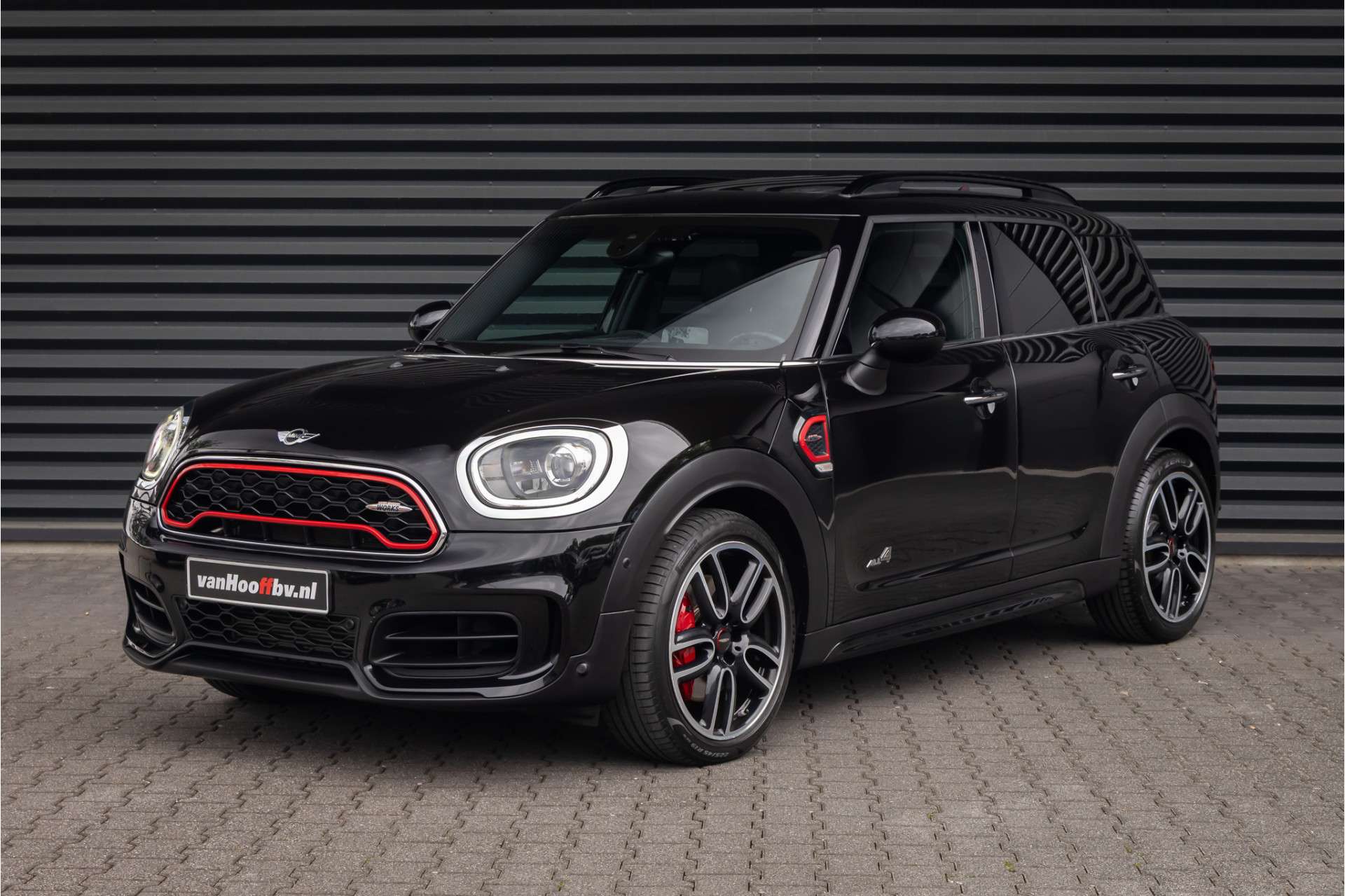 MINI John Cooper Works Countryman