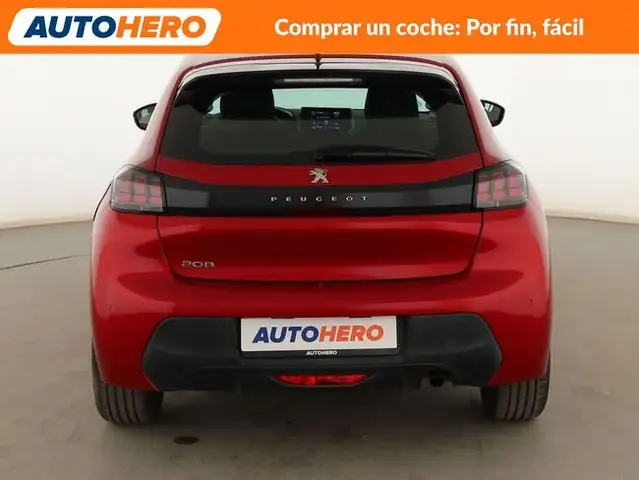 Peugeot 208 view 5