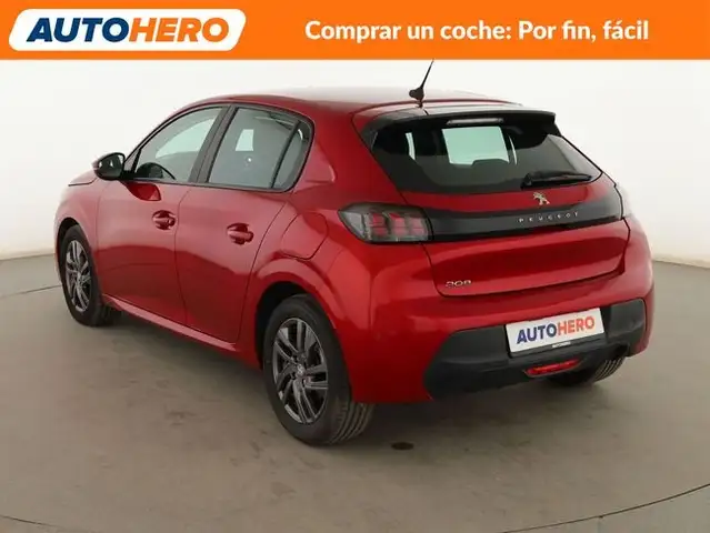 Peugeot 208 view 4