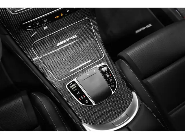 Mercedes-Benz GLC view 14