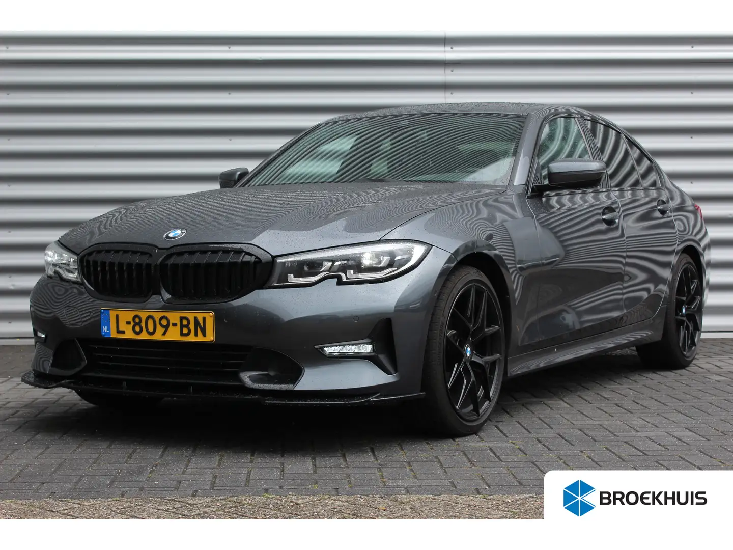 BMW 318 3-serie 318I 156PK HIGH EXECUTIVE AUTOMAAT / NAVI Grey - 1