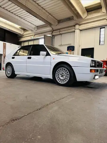 Lancia Delta