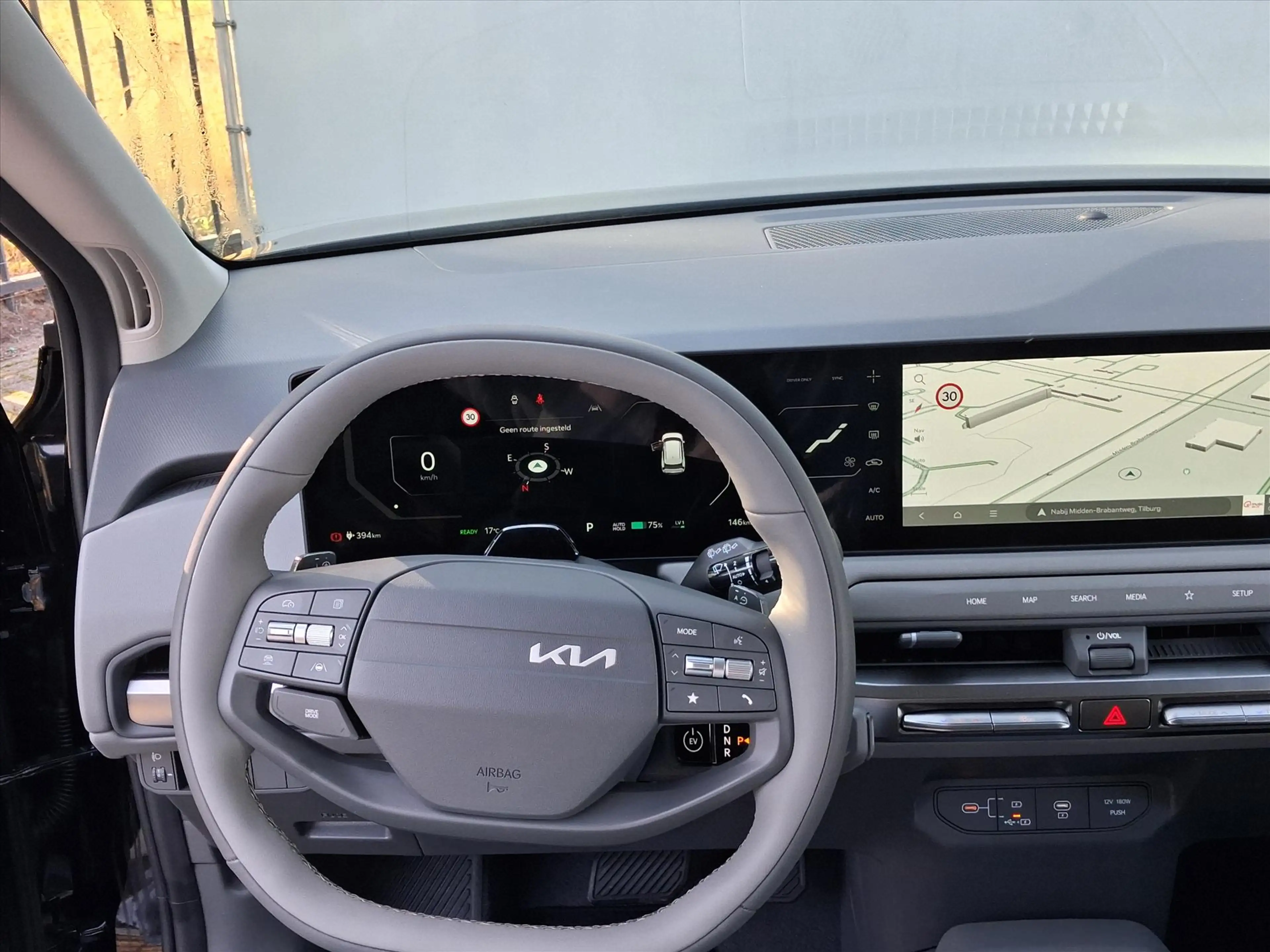 Kia EV3 81,4 kWh 204pk Air — photo 10