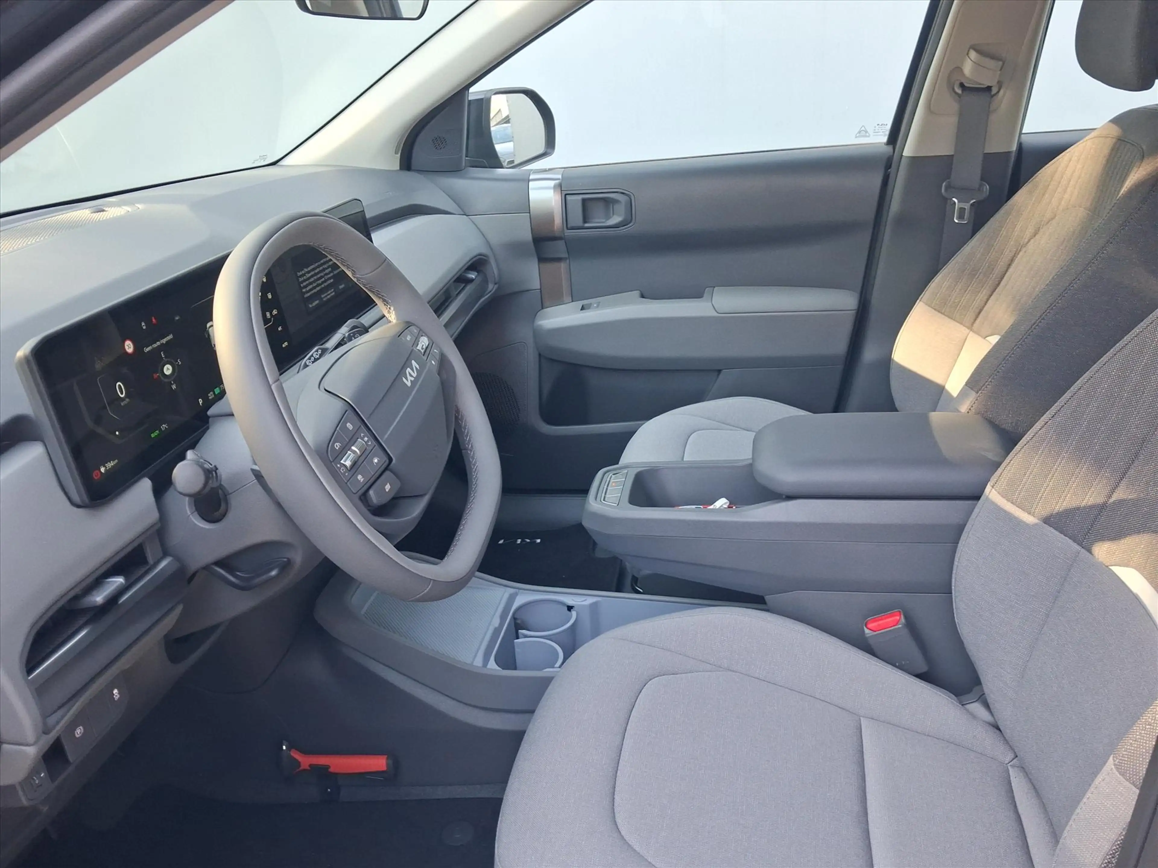 Kia EV3 81,4 kWh 204pk Air — photo 8