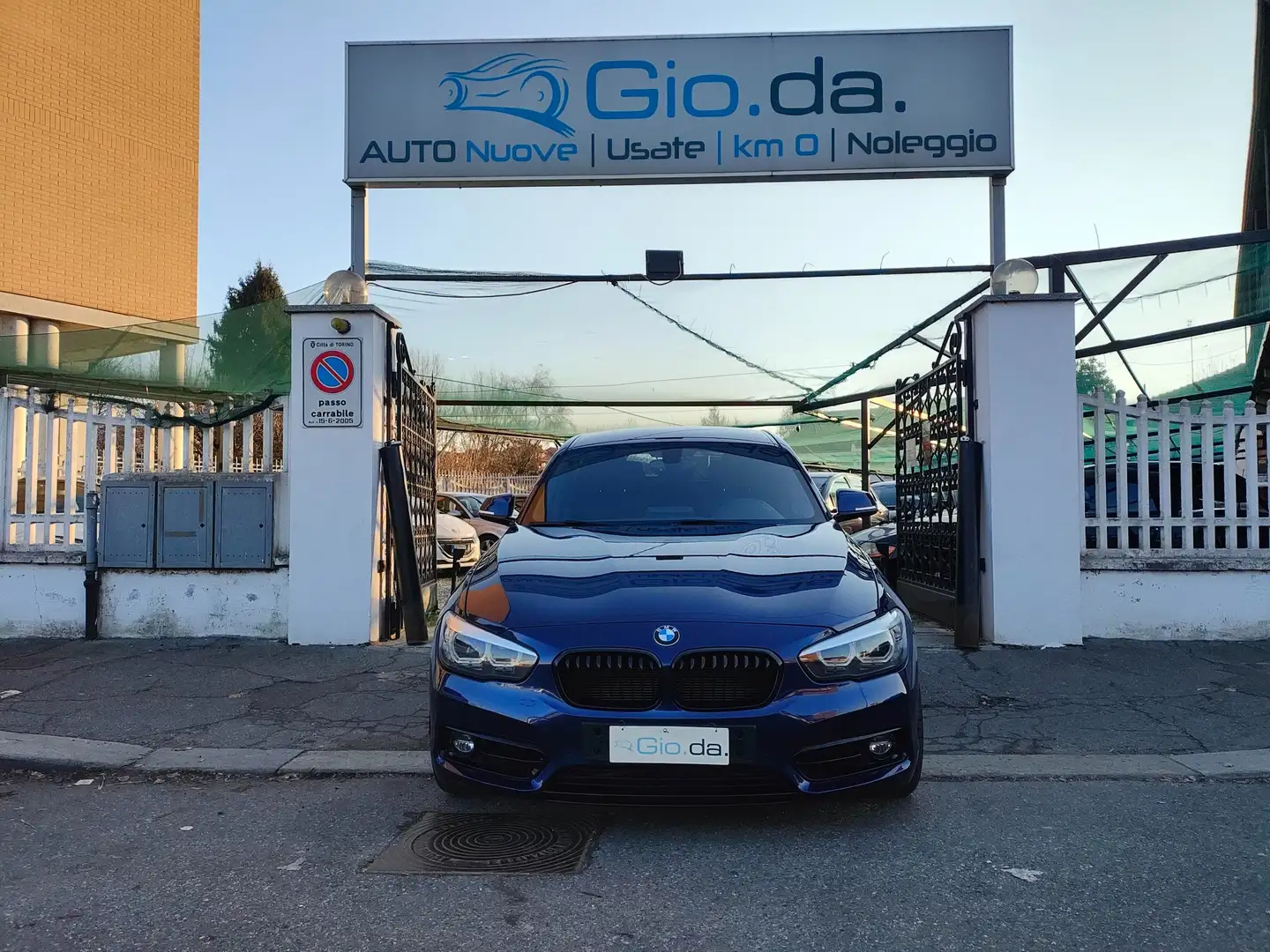 BMW 118 D SPORT 150CV KM 96717-2019 Blau - 2