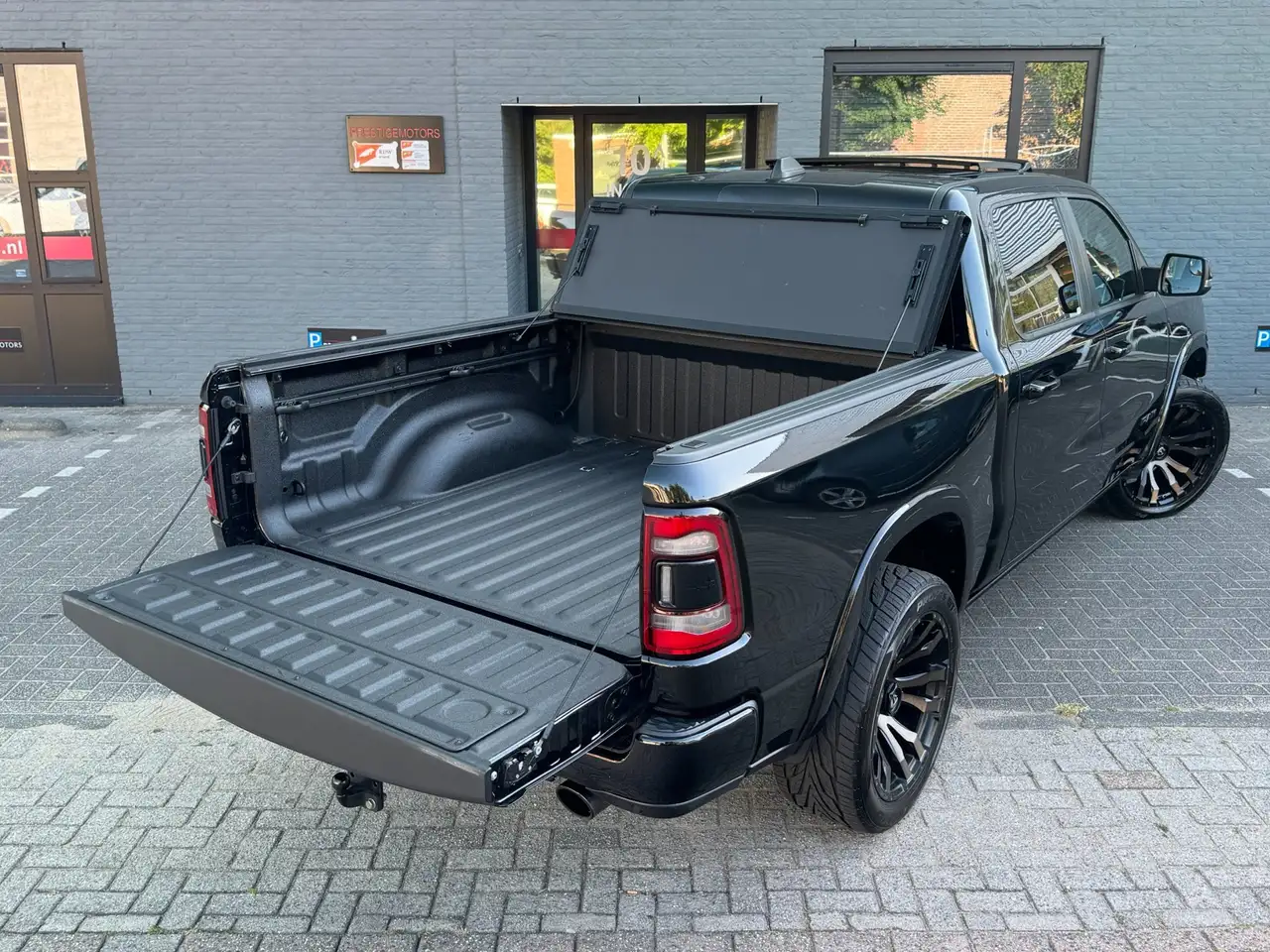 Dodge RAM 2023 — фото 12