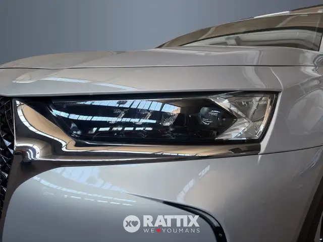 DS Automobiles DS 7 Crossback view 3