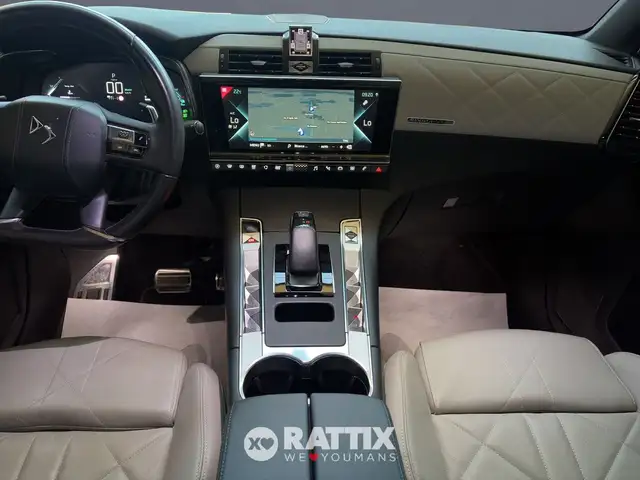 DS Automobiles DS 7 Crossback view 12