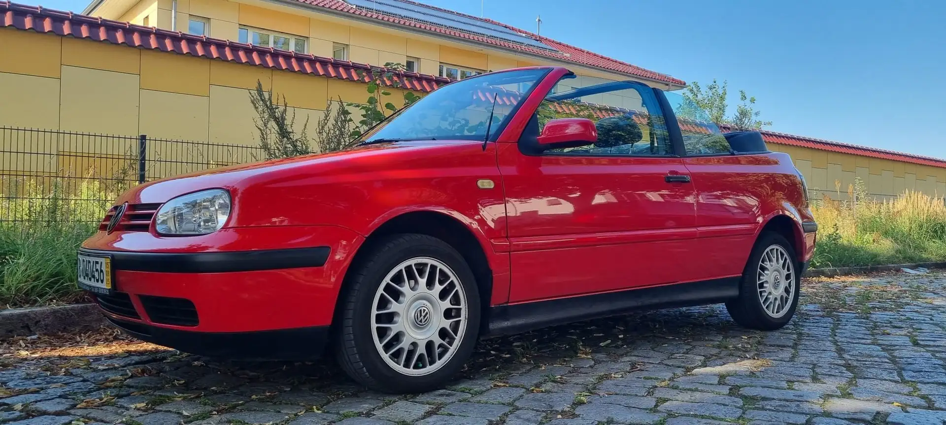 Volkswagen Golf Cabriolet Cabrio 1.8 Trendline Red - 1