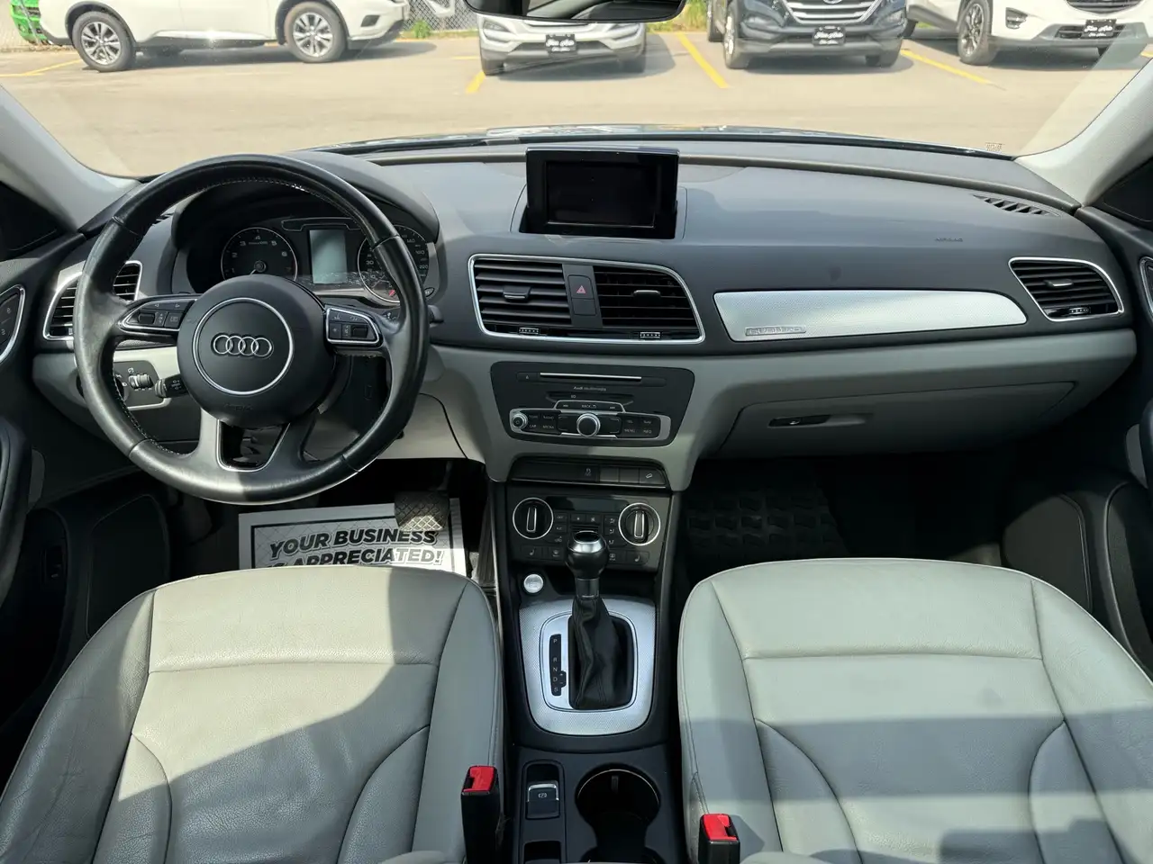Audi Q3 photo Audi Q3