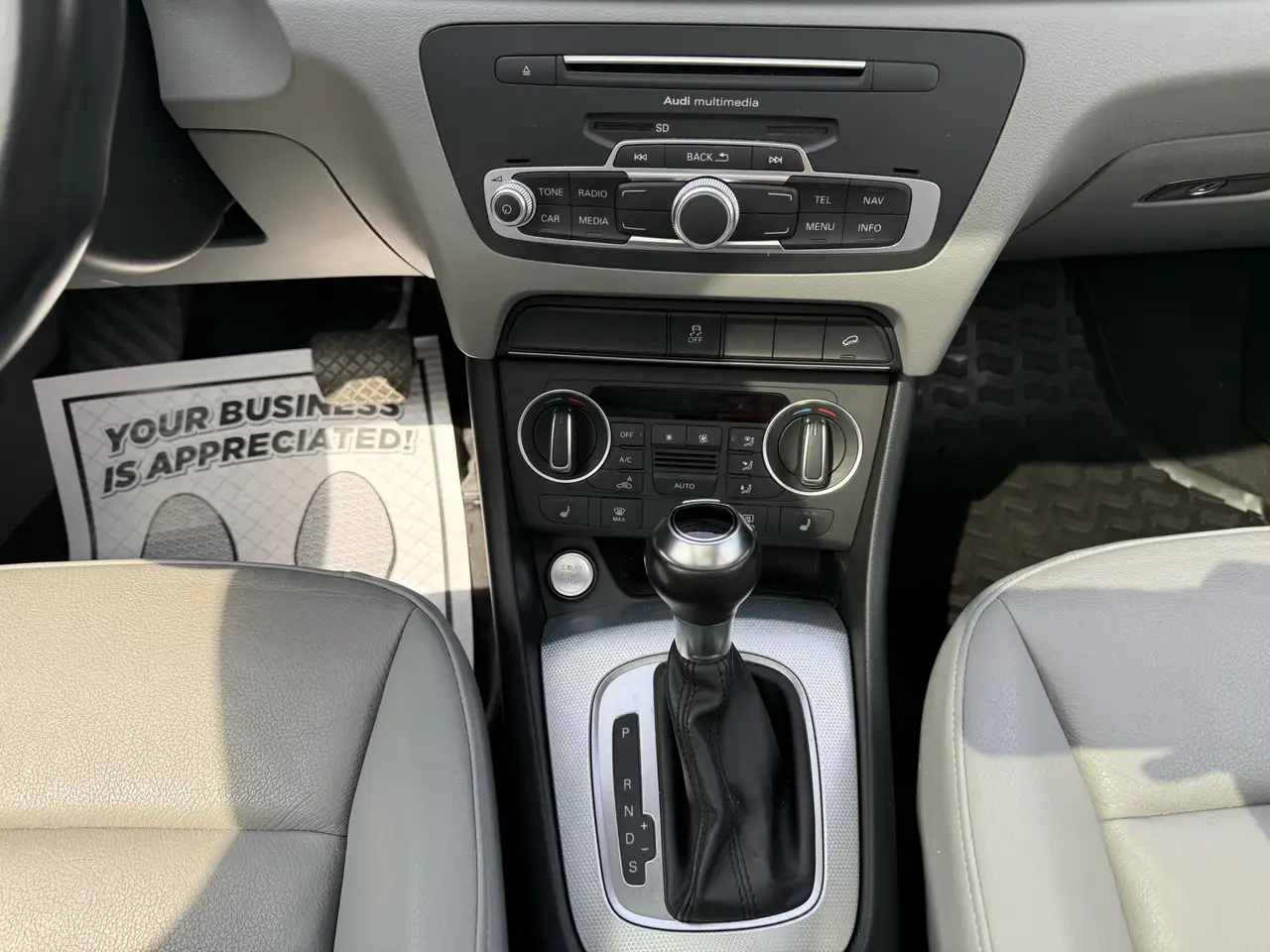 Audi Q3 photo Audi Q3