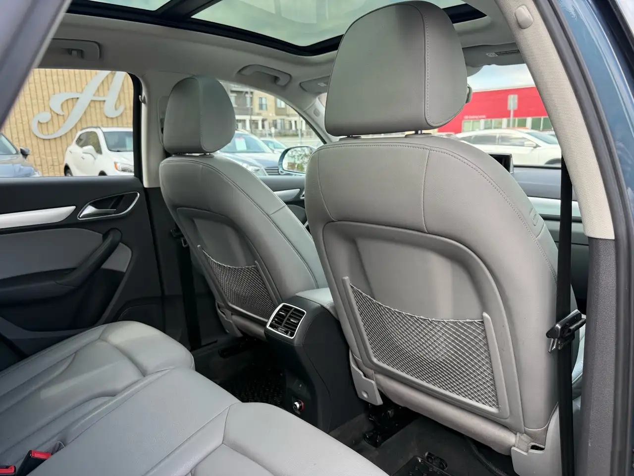 Audi Q3 photo Audi Q3